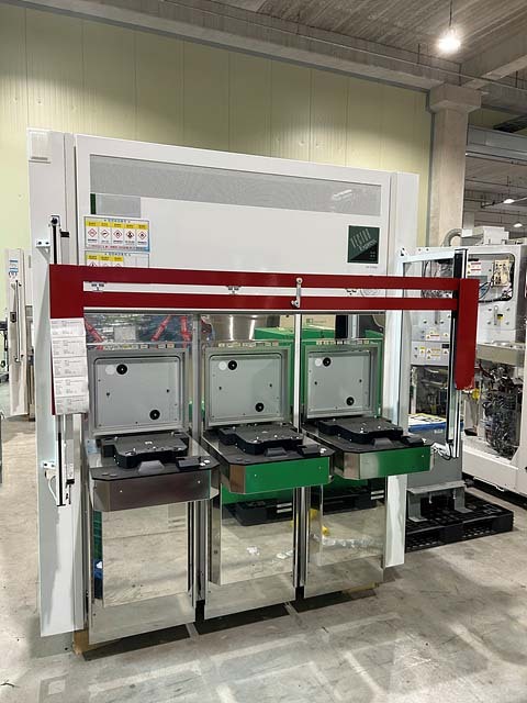 사진 사용됨 LAM RESEARCH / NOVELLUS Vector Express 판매용
