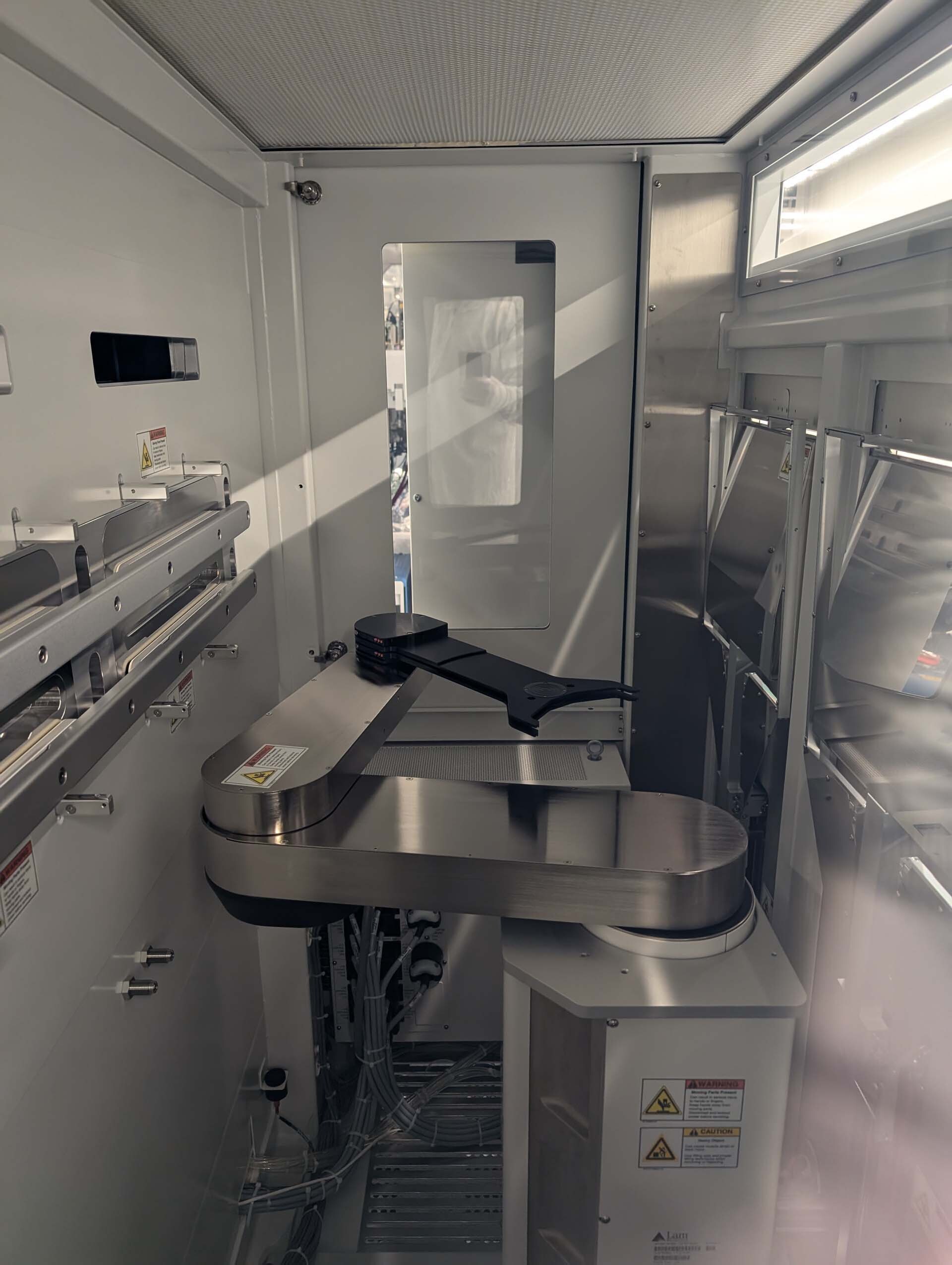 LAM RESEARCH / NOVELLUS Vector Extreme Etcher / Asher used for