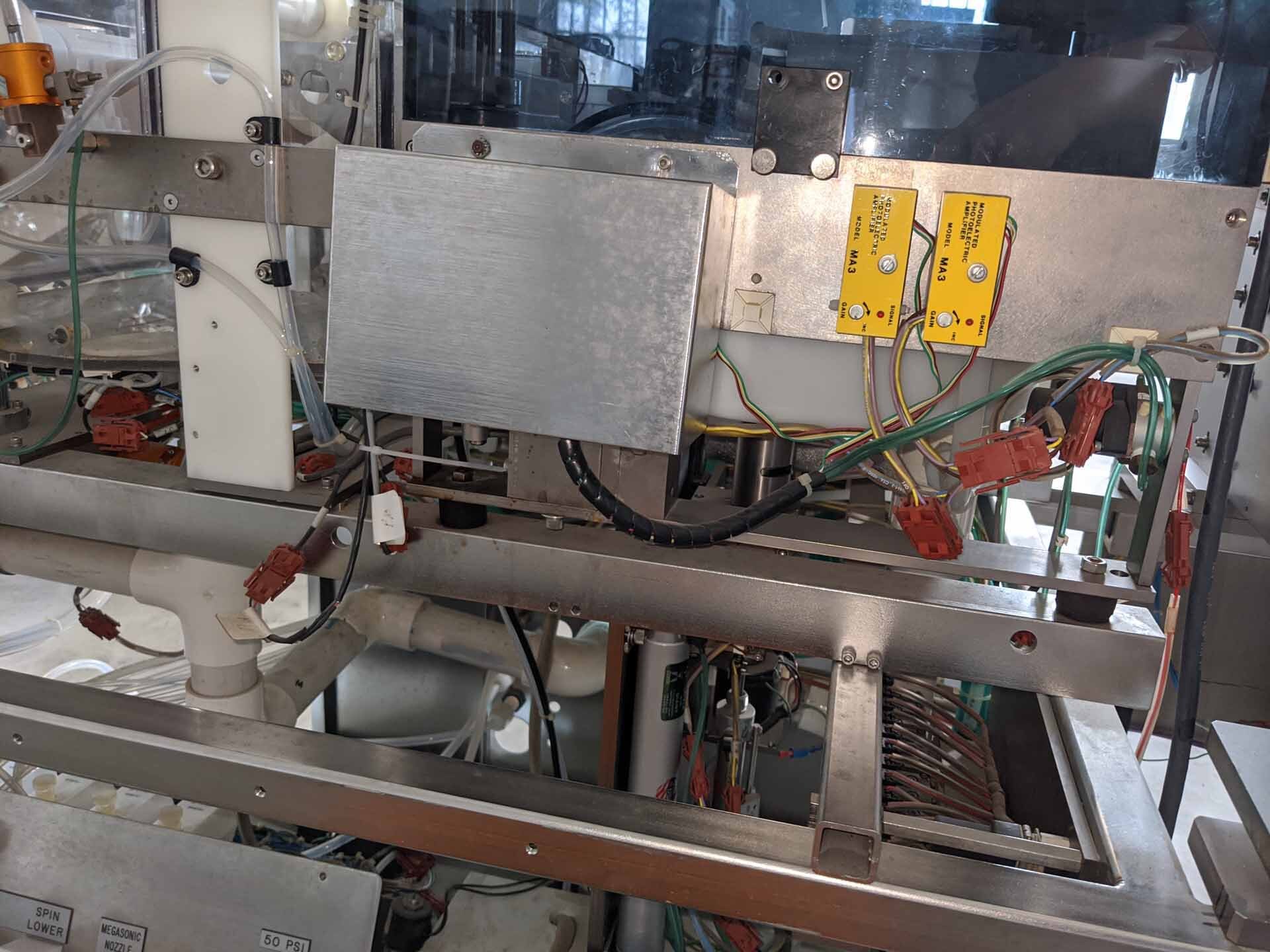 Photo Used LAM RESEARCH DSS 200 For Sale
