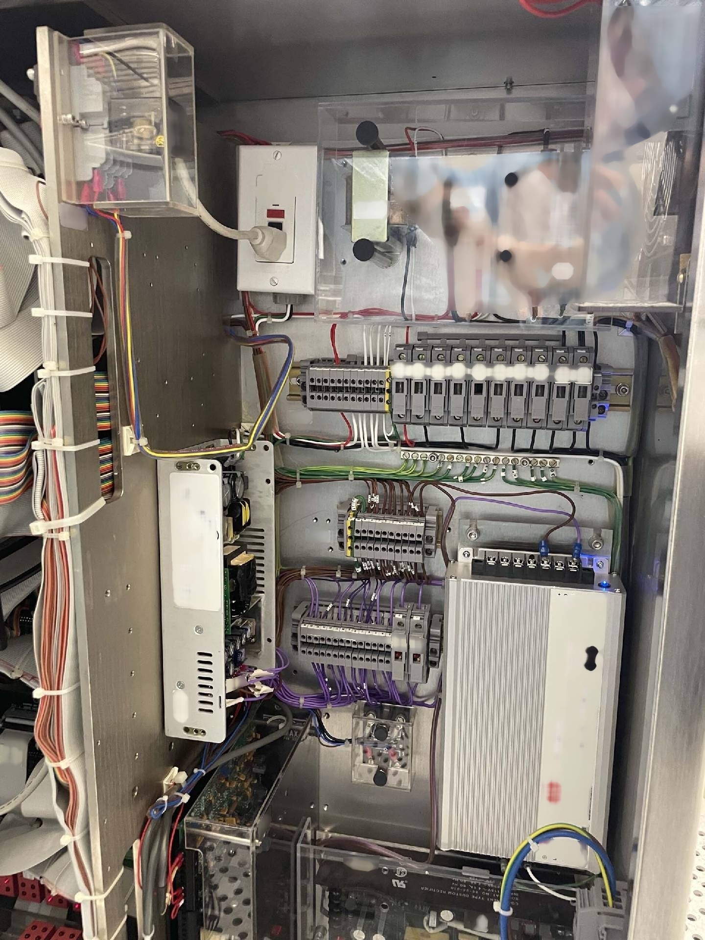 图为 已使用的 LAM RESEARCH DSS 200 待售