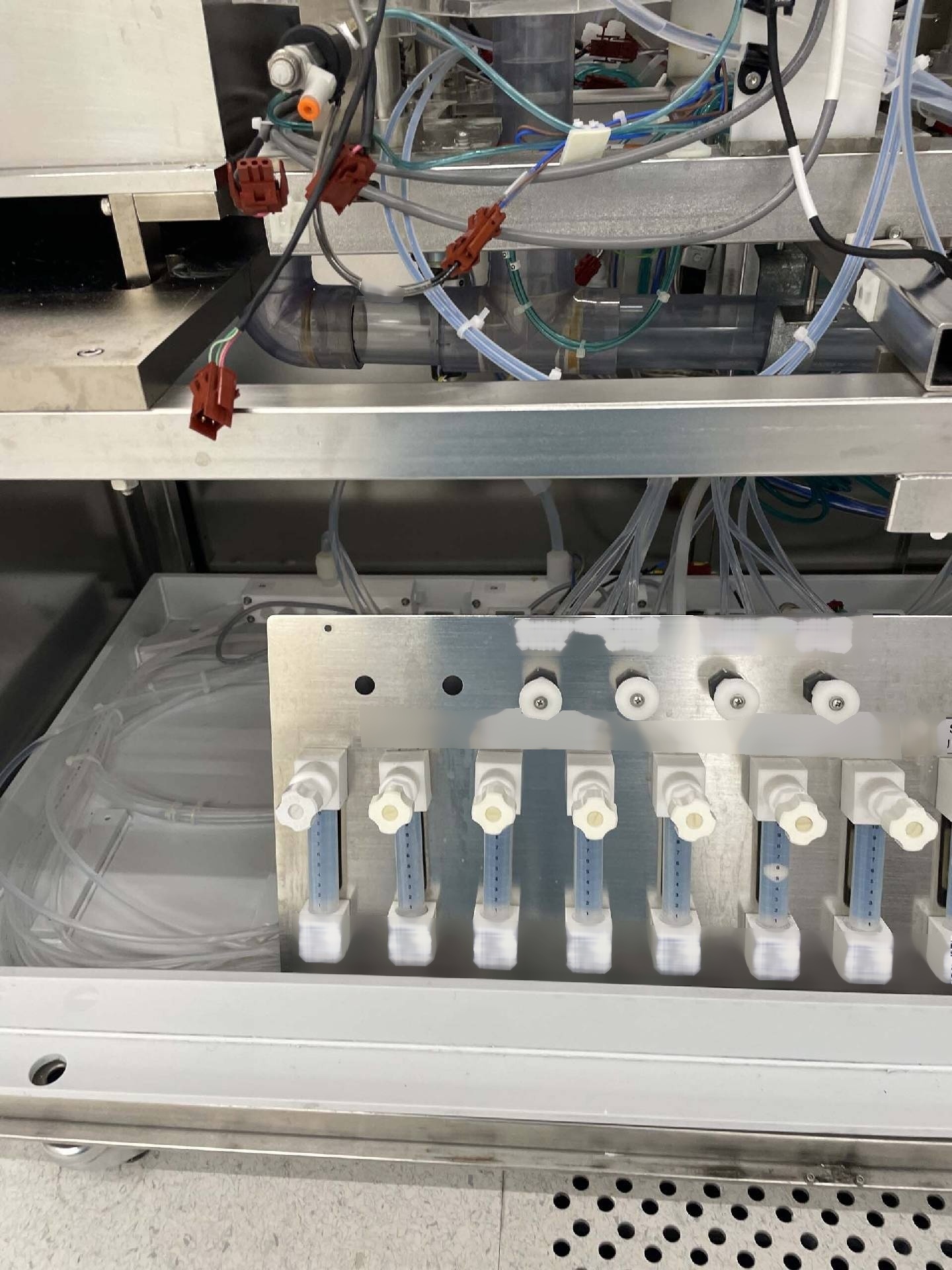图为 已使用的 LAM RESEARCH DSS 200 待售