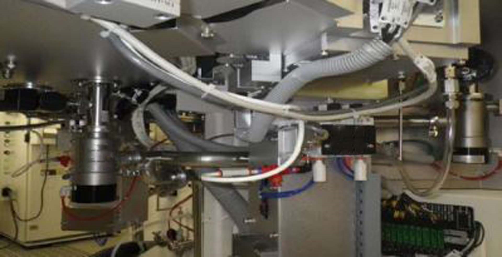 Foto Verwendet LAM RESEARCH / ONTRAK 2300 Exelan Flex Zum Verkauf