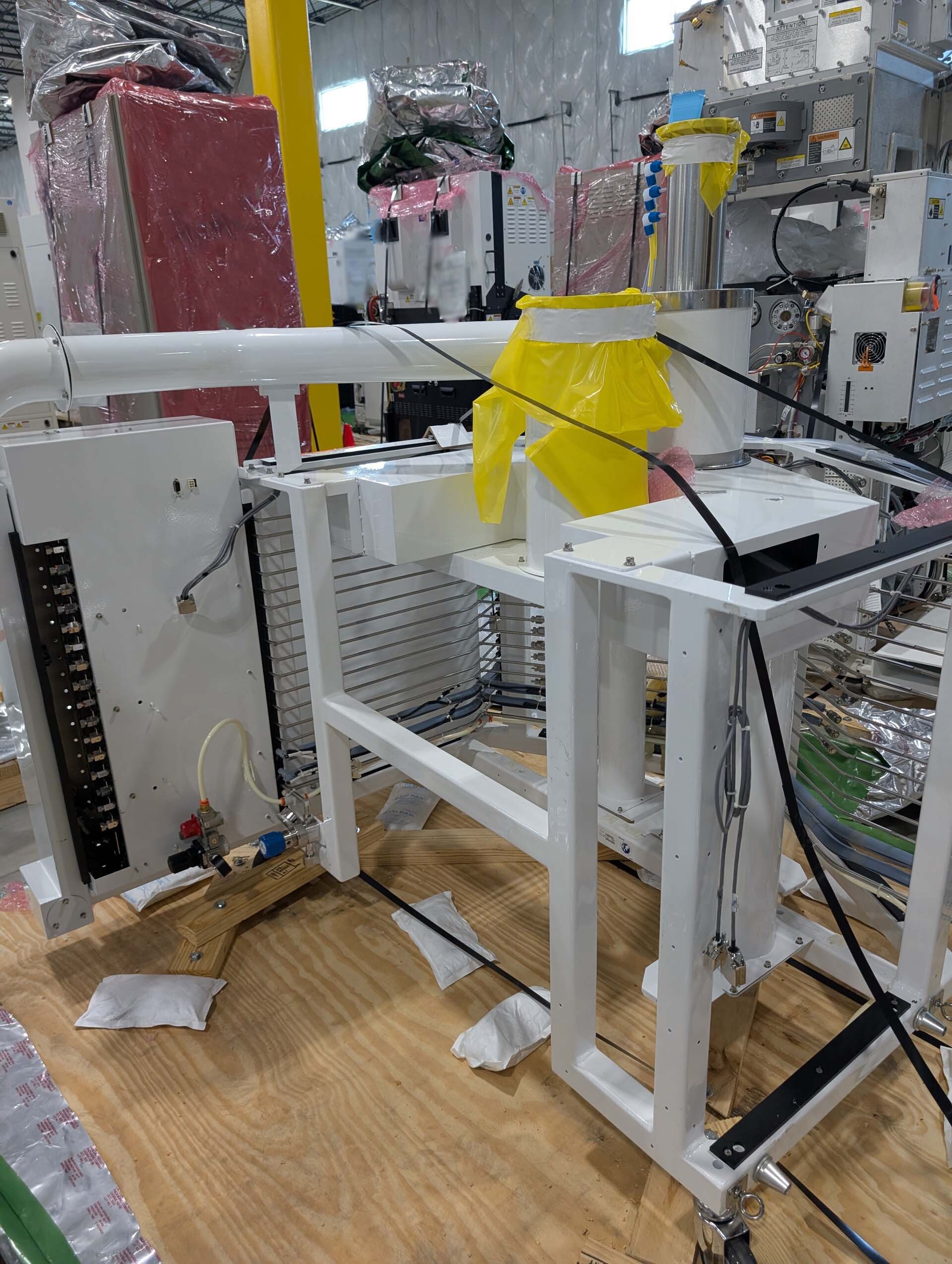 图为 已使用的 LAM RESEARCH 2300e4 待售