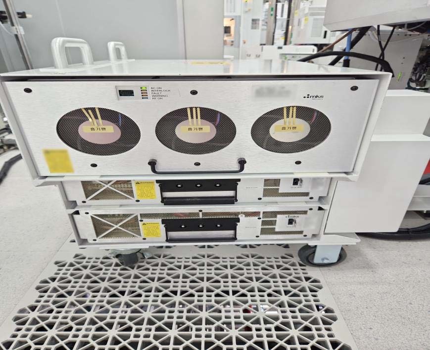 사진 사용됨 LAM RESEARCH 2300e4 Exelan Flex GX 판매용