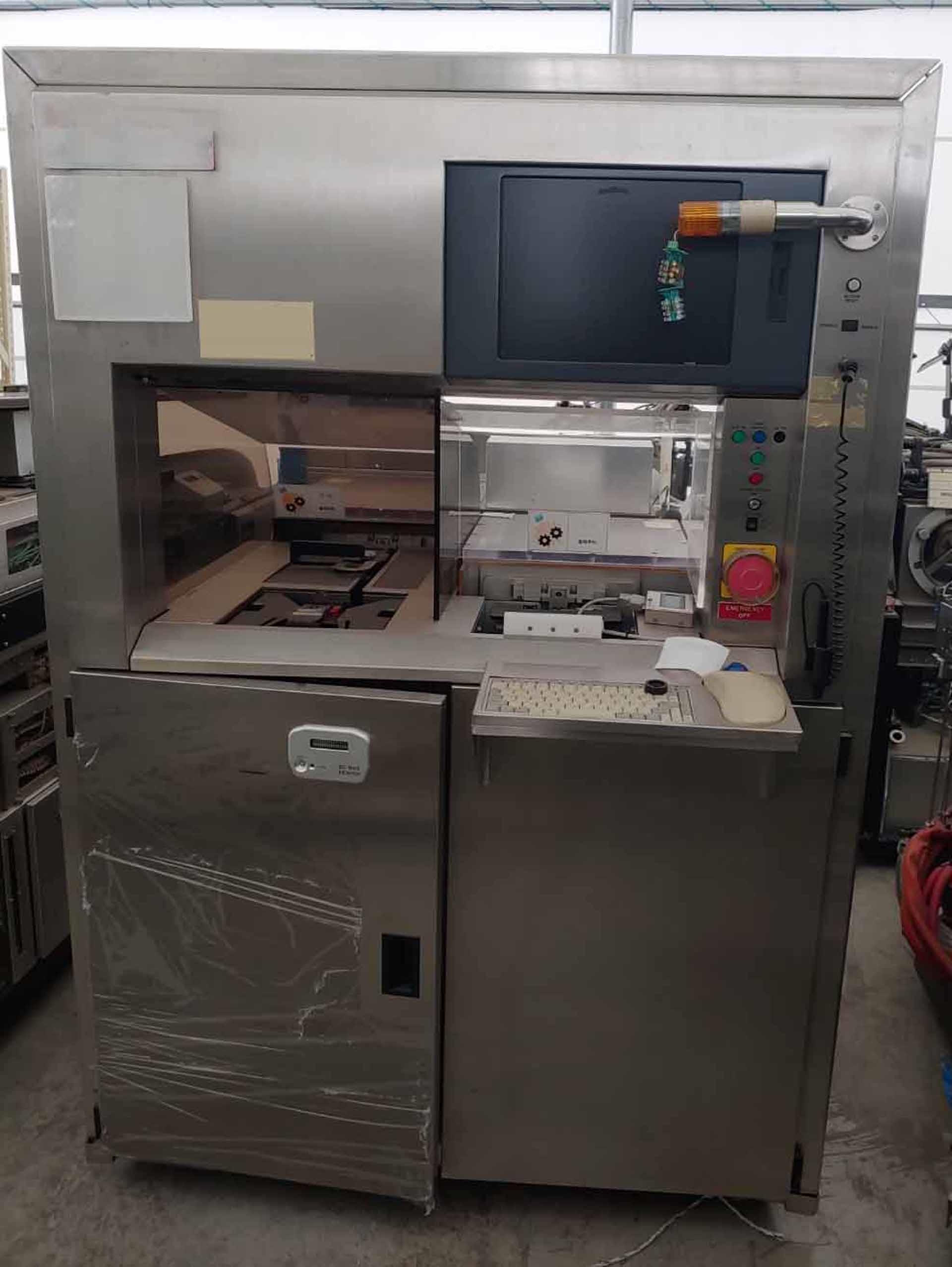 Photo Used LAM RESEARCH 4520 For Sale