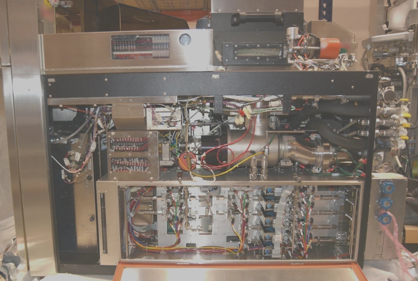 フォト（写真） 使用される LAM RESEARCH 4528B 販売のために