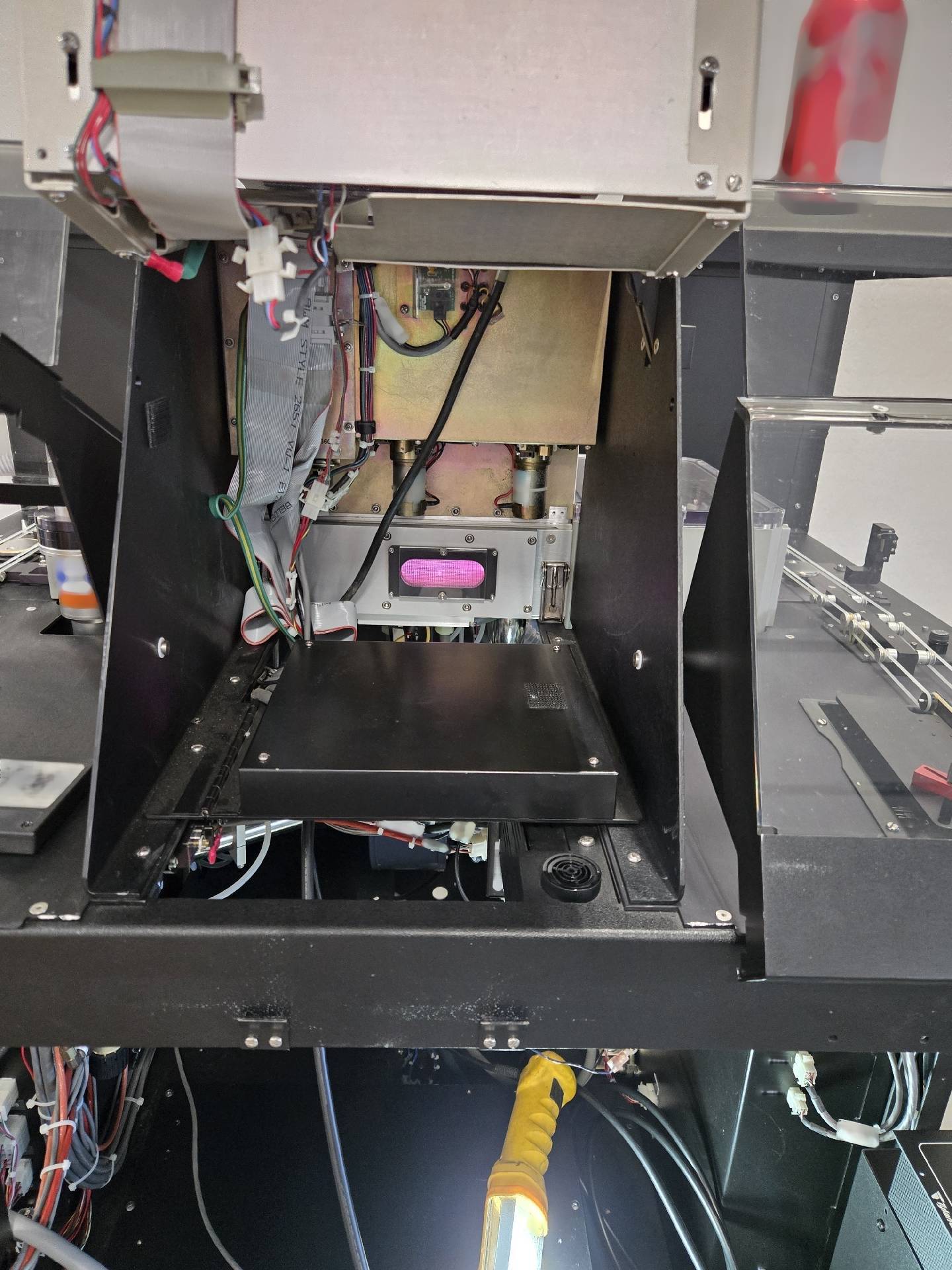 Foto Verwendet LAM RESEARCH 490 / 590 Zum Verkauf