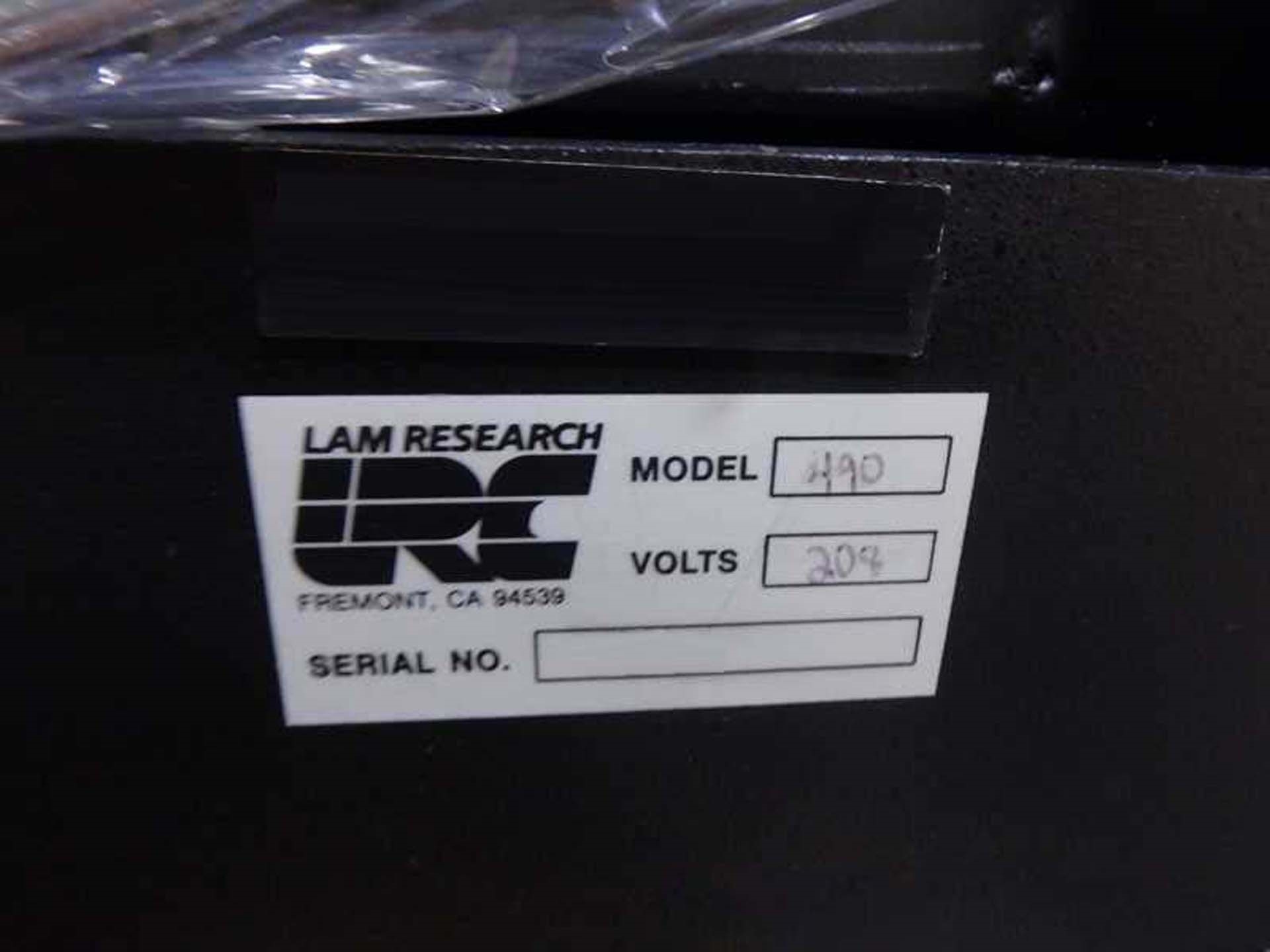 Photo Utilisé LAM RESEARCH 490 À vendre