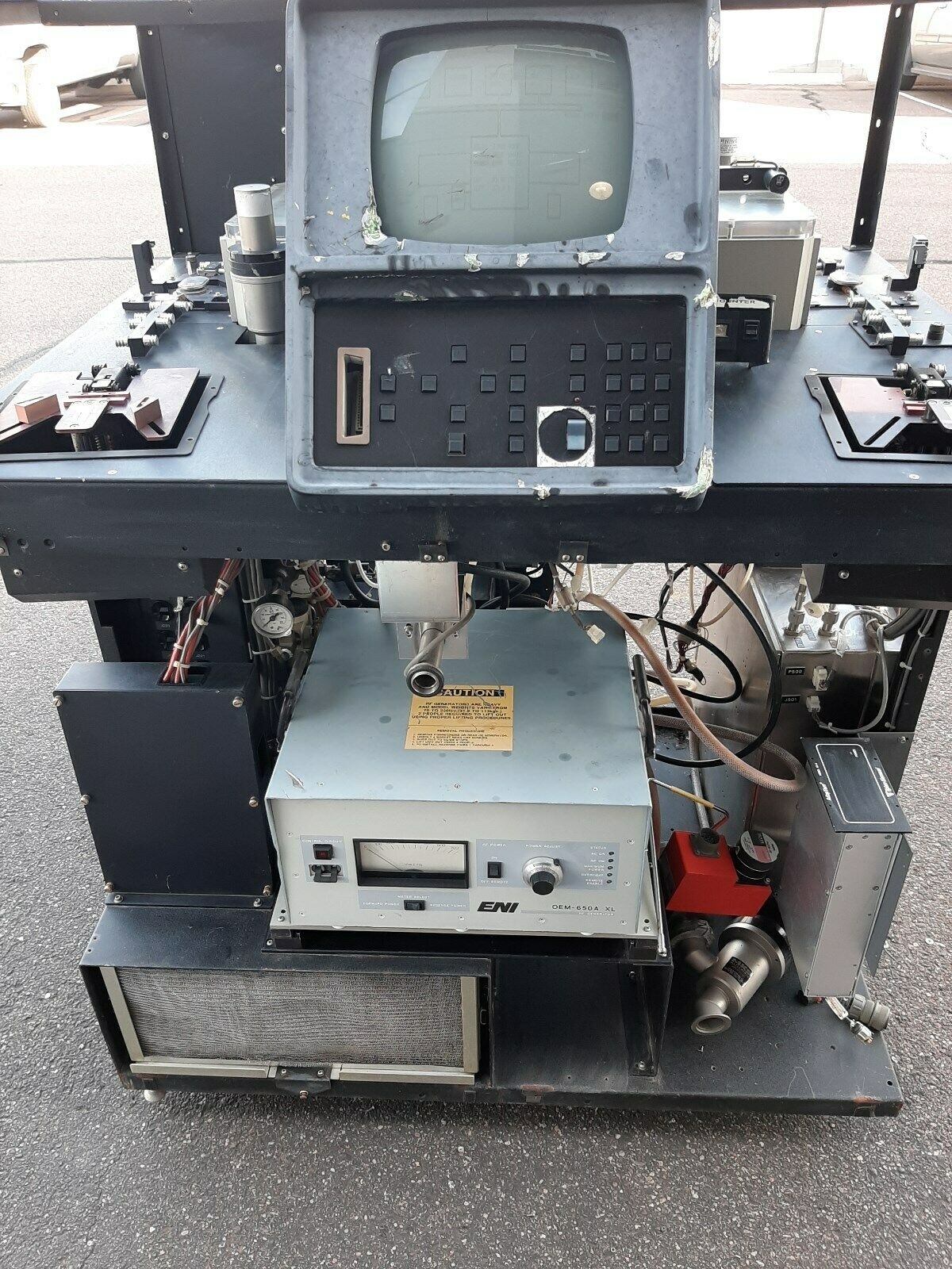 Photo Used LAM RESEARCH 490 For Sale