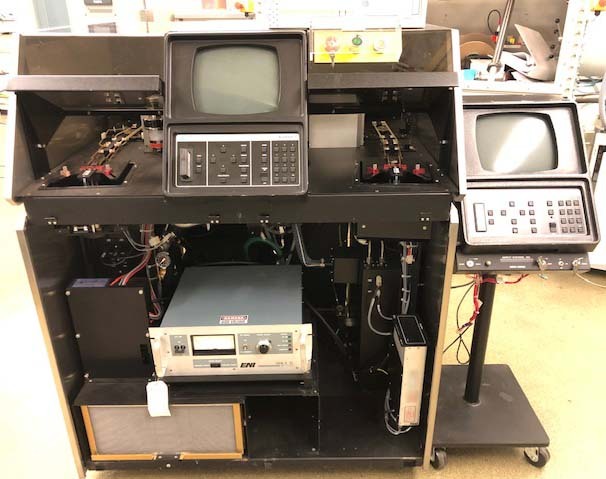 Photo Used LAM RESEARCH 490 For Sale