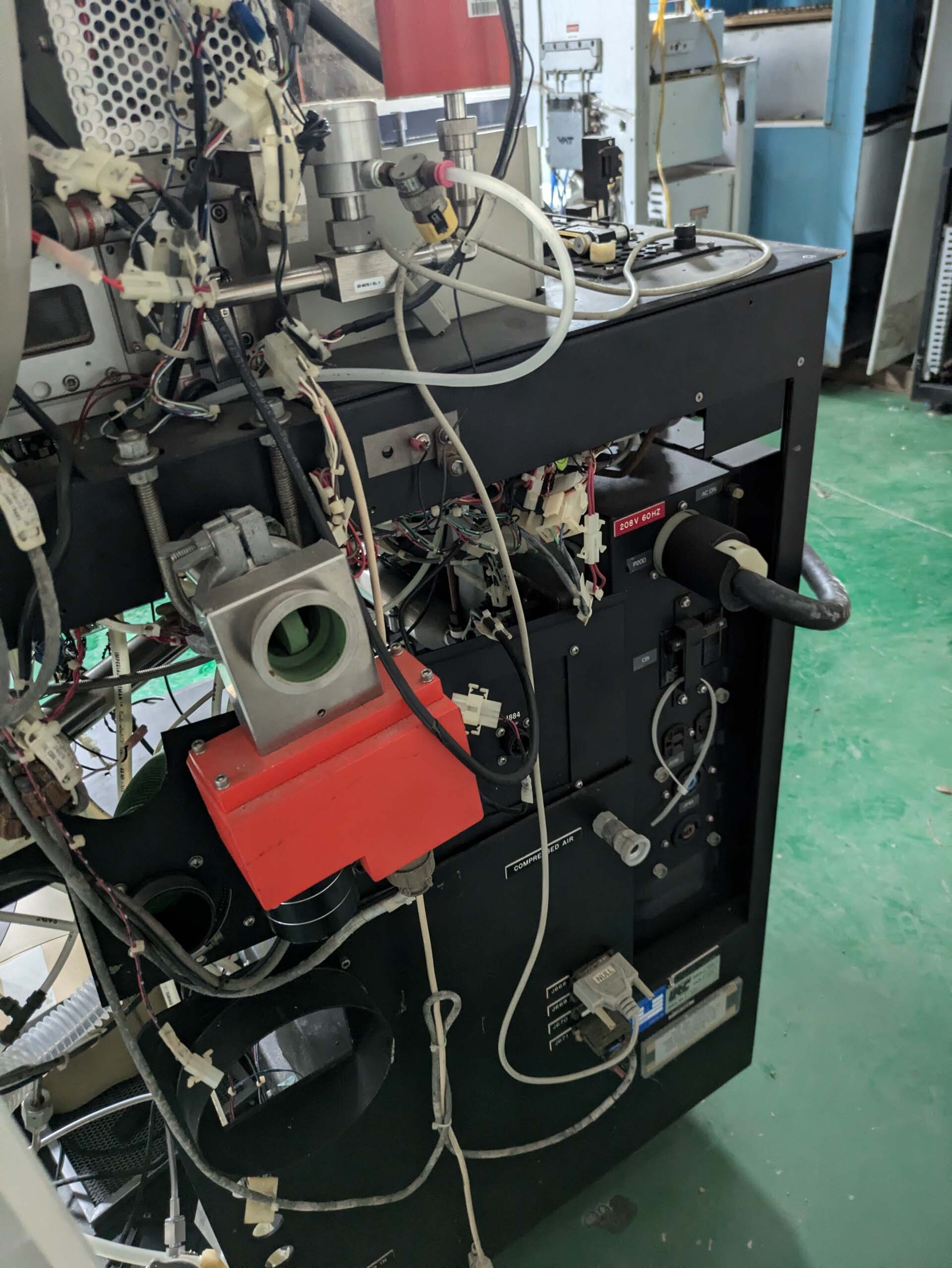 Photo Used LAM RESEARCH 490B For Sale