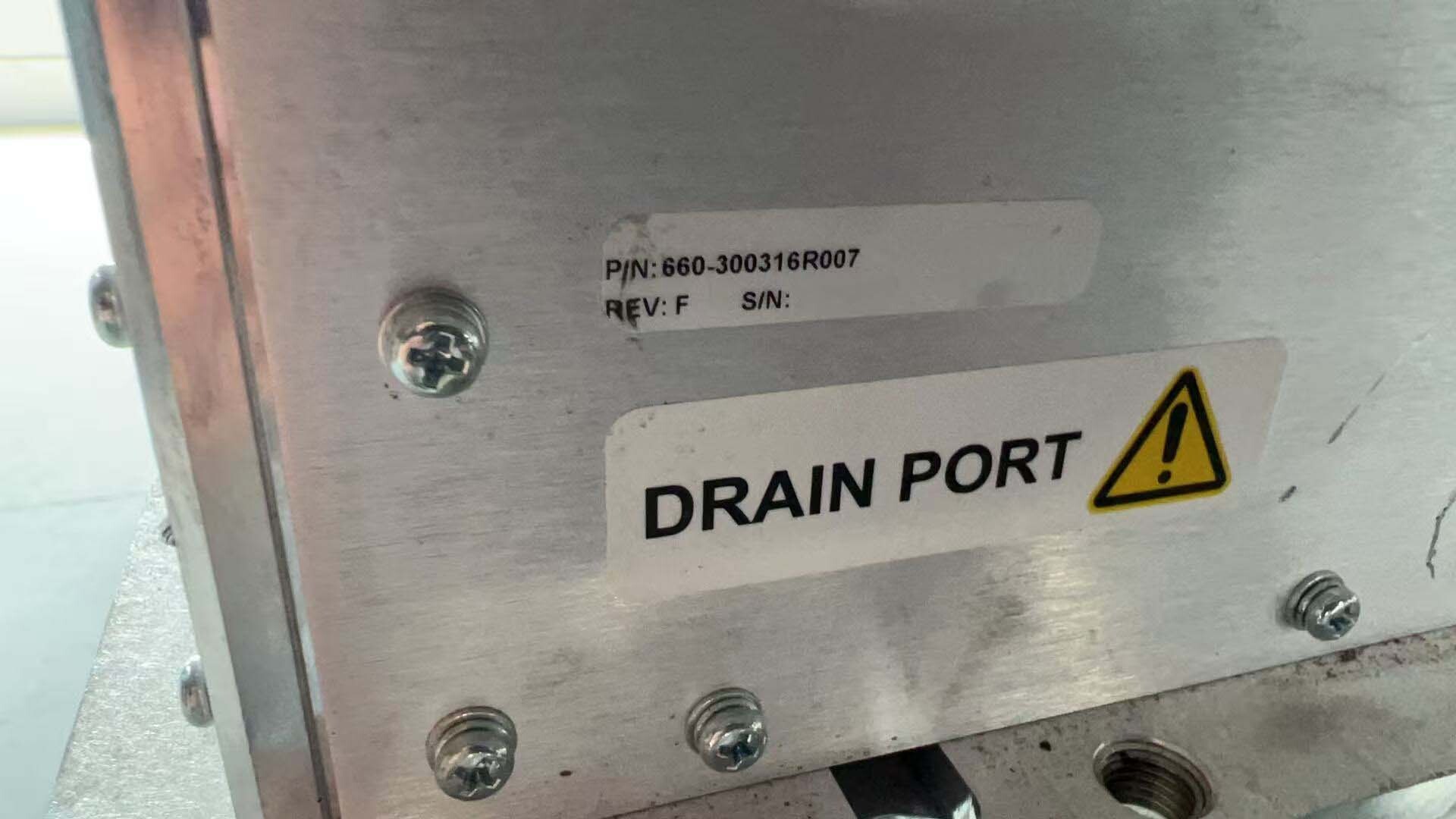 사진 사용됨 LAM RESEARCH 660-300316-007 판매용
