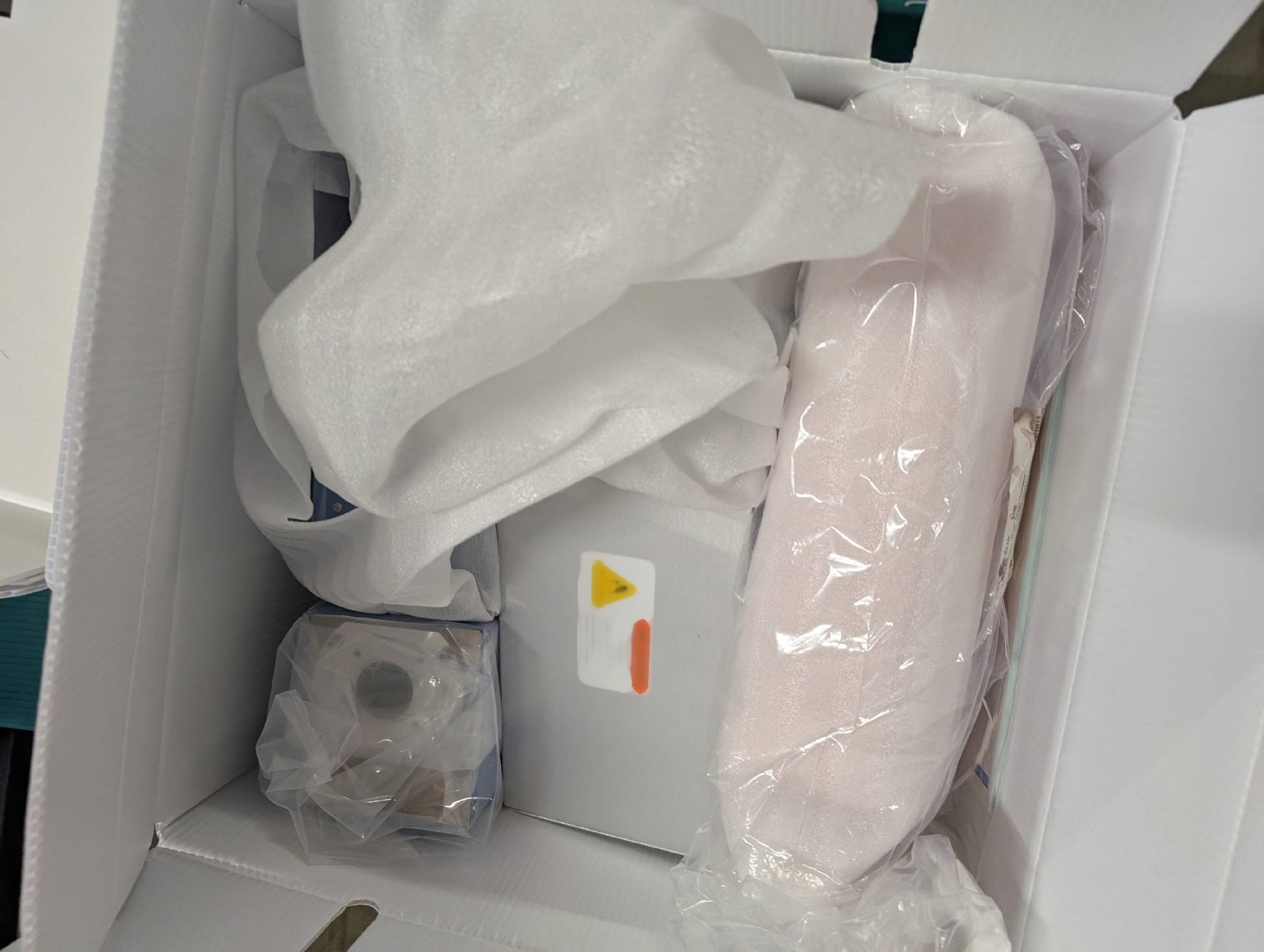 Photo Used LAM RESEARCH 685-259878-001 For Sale