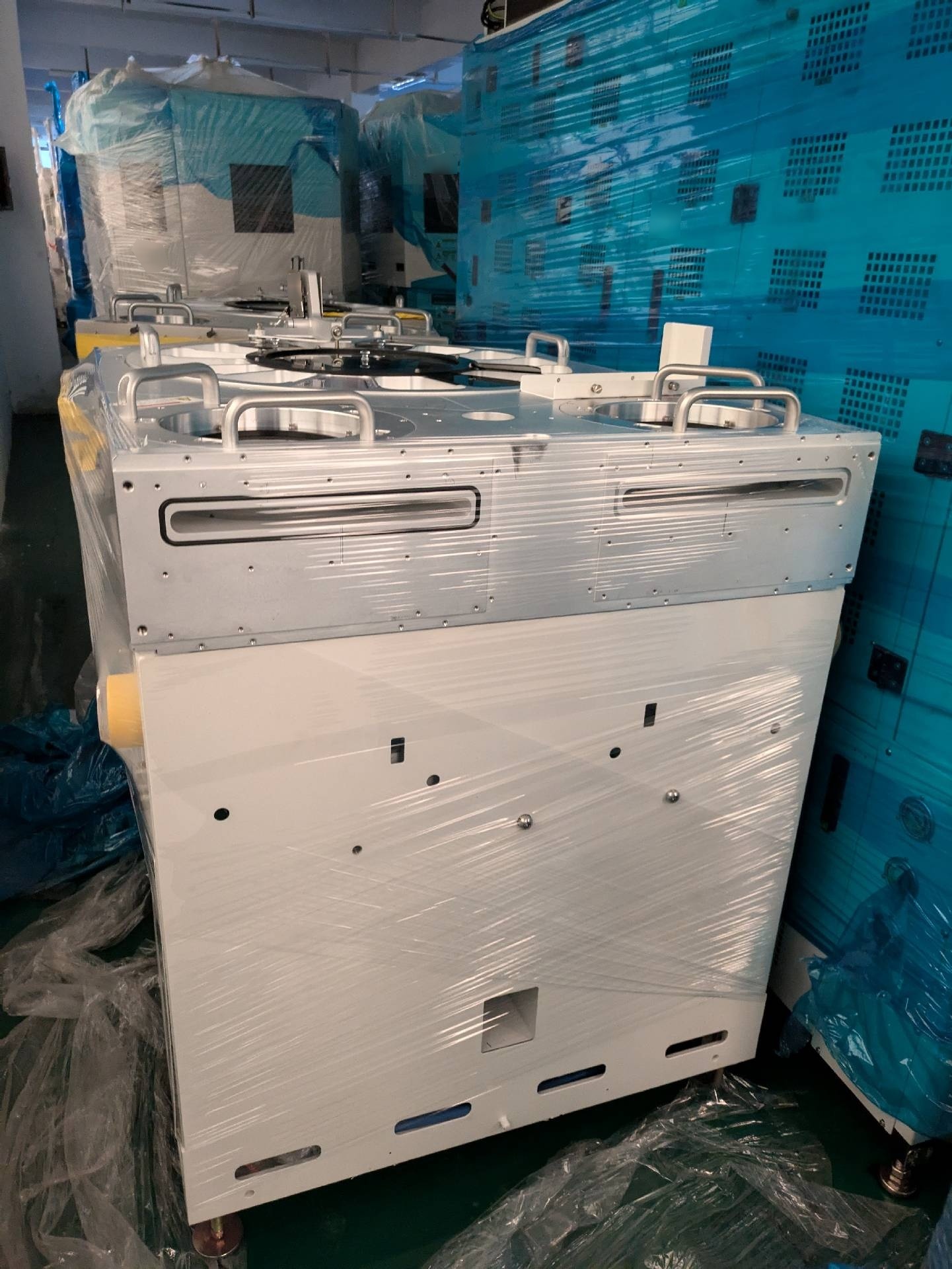 사진 사용됨 LAM RESEARCH Altus Max 판매용