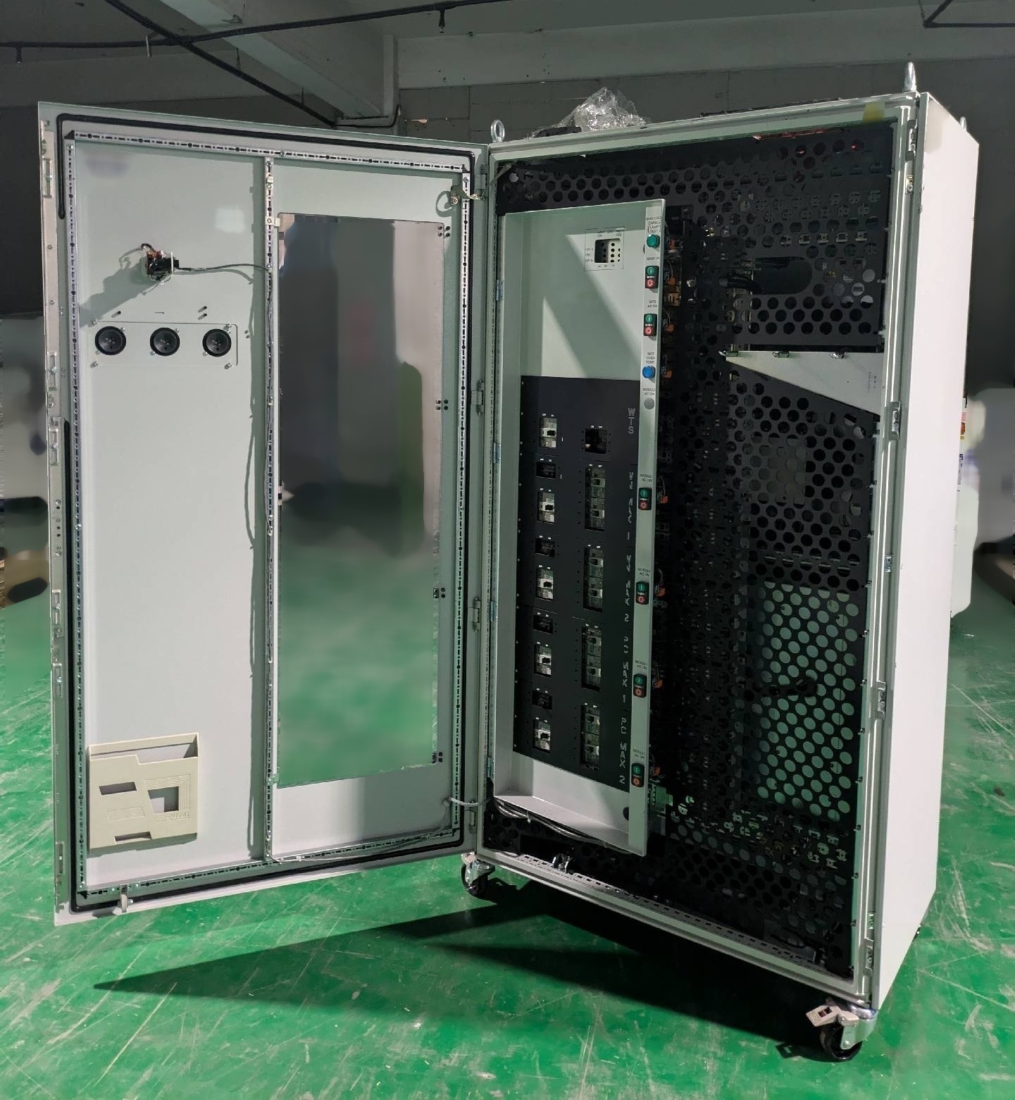 圖為 已使用的 LAM RESEARCH Altus Max 待售