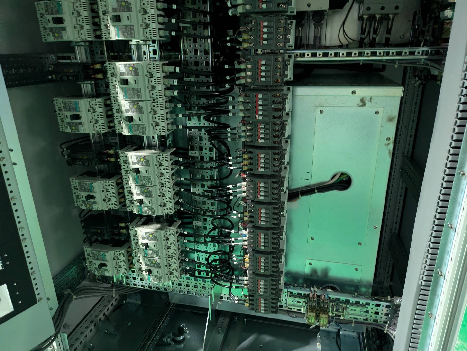 圖為 已使用的 LAM RESEARCH Altus Max 待售