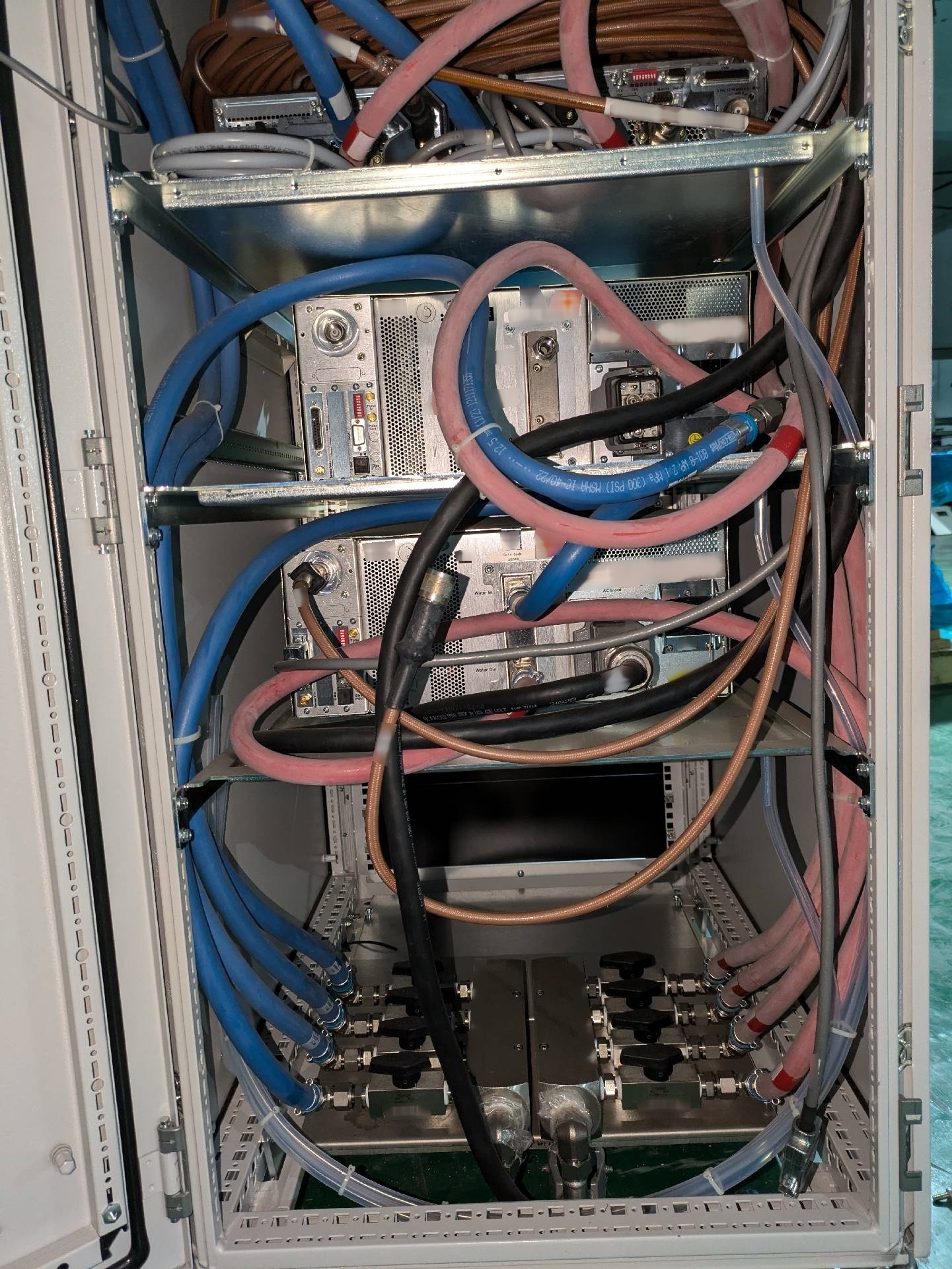圖為 已使用的 LAM RESEARCH Altus Max 待售