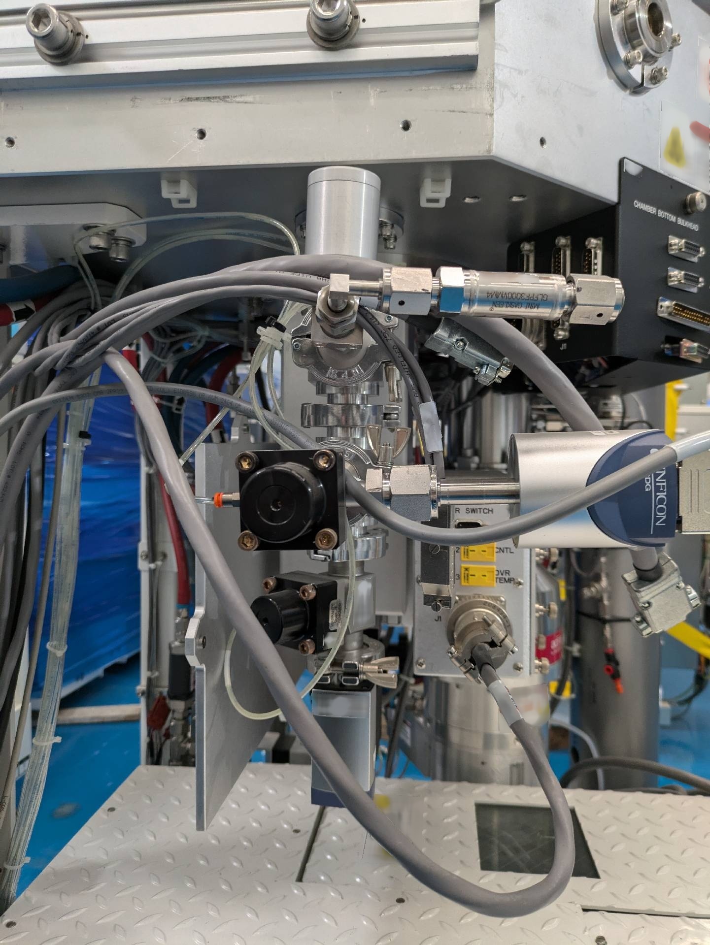 사진 사용됨 LAM RESEARCH Altus Max 판매용