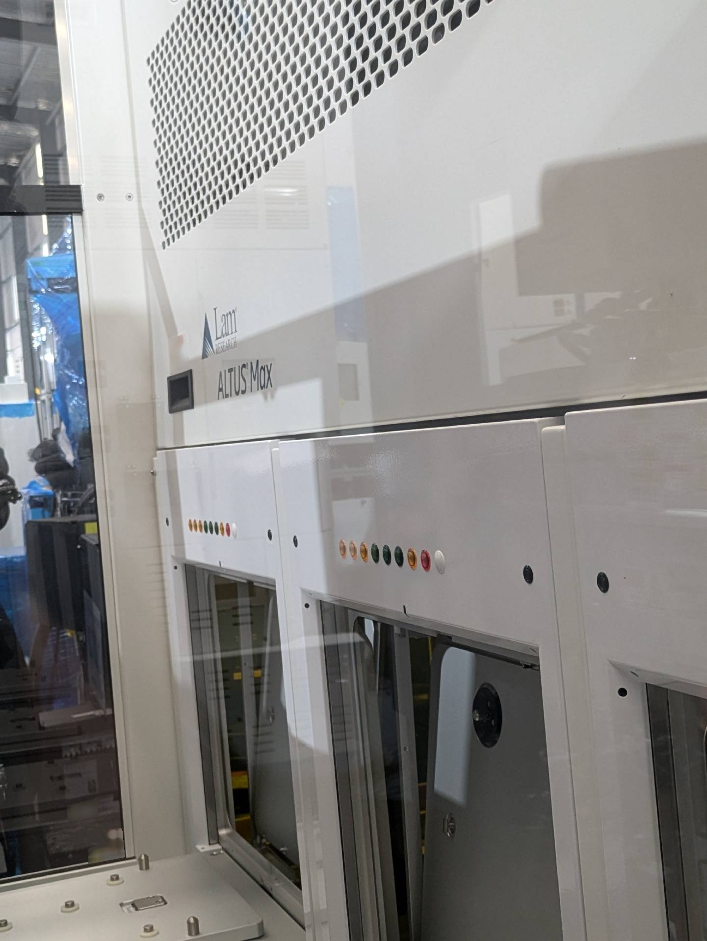 사진 사용됨 LAM RESEARCH Altus Max 판매용