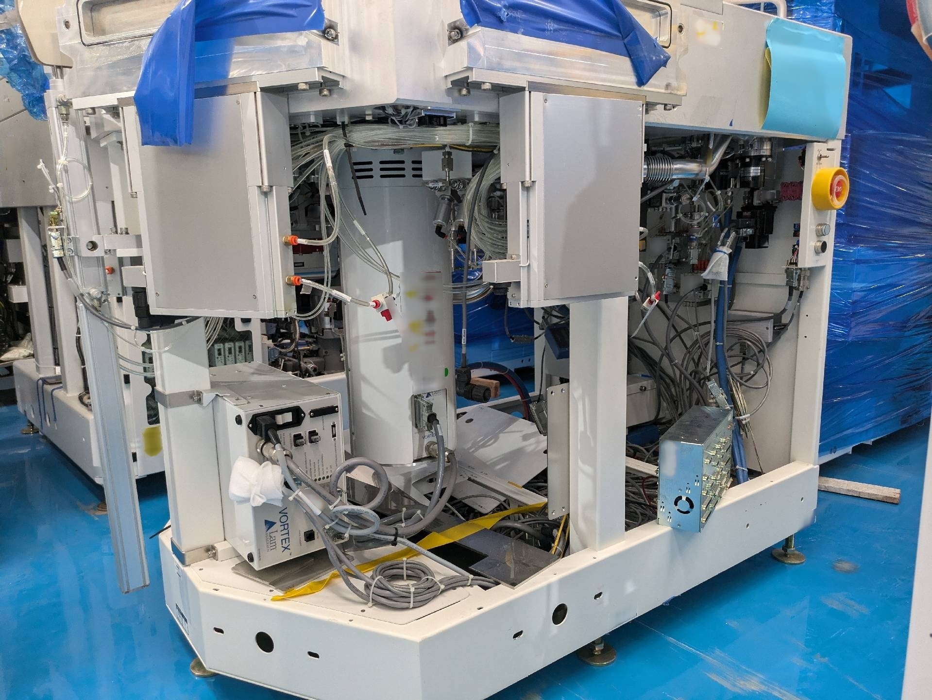 사진 사용됨 LAM RESEARCH Altus Max 판매용