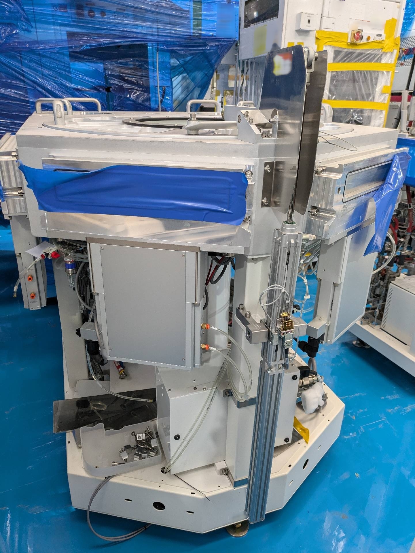사진 사용됨 LAM RESEARCH Altus Max 판매용