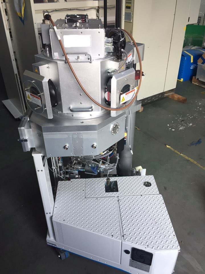 Photo Used LAM RESEARCH / NOVELLUS Chamber for Concept 3 Altus For Sale