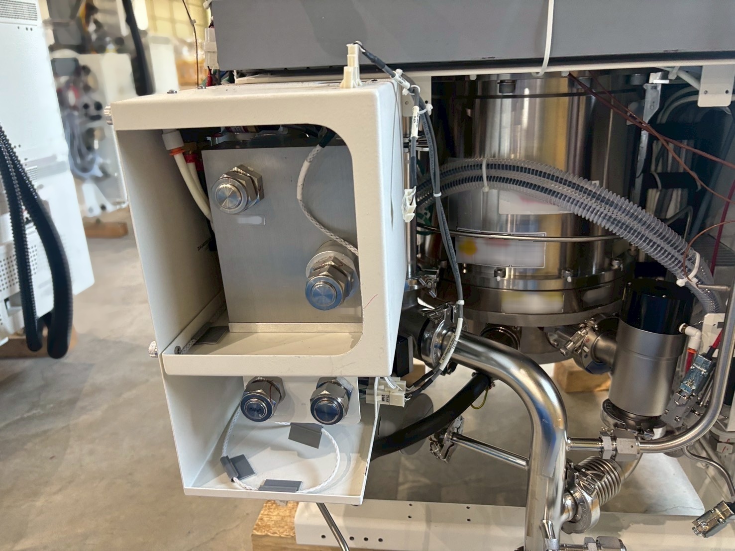 Photo Utilisé LAM RESEARCH Flex 45 À vendre