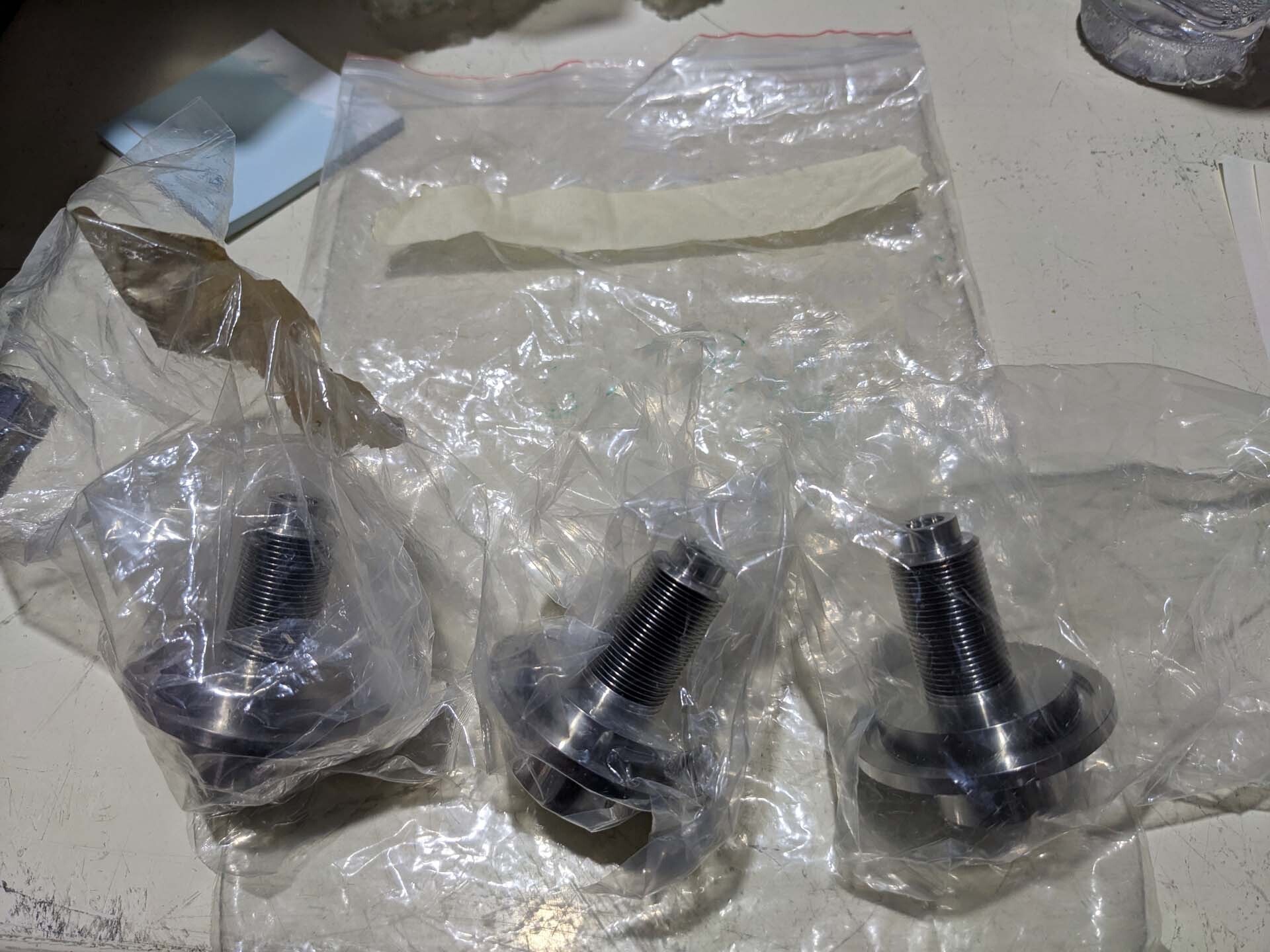 图为 已使用的 LAM RESEARCH Lot of spare parts for TCP 9400 / 9600 待售