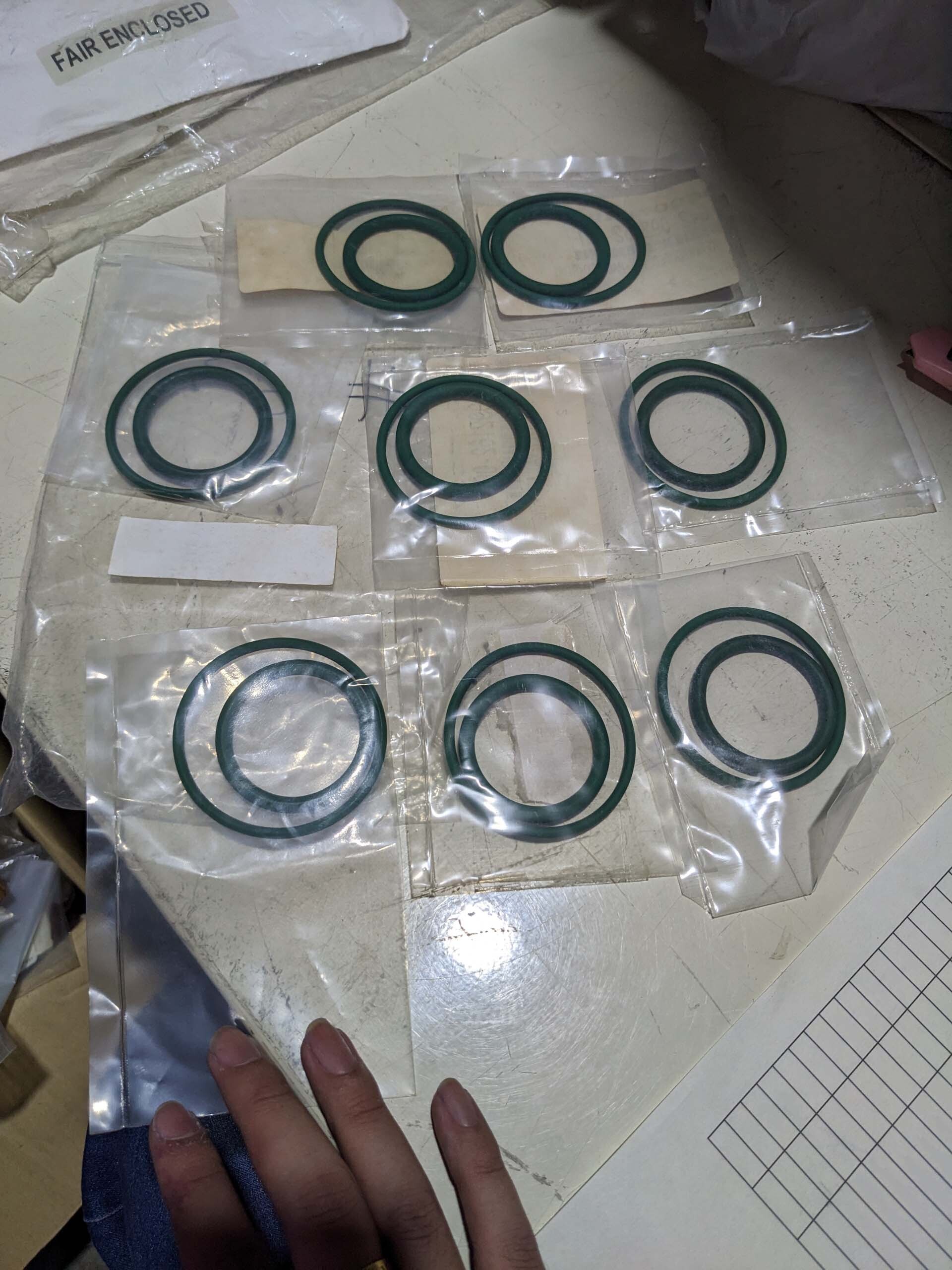 图为 已使用的 LAM RESEARCH Lot of spare parts for TCP 9400 / 9600 待售