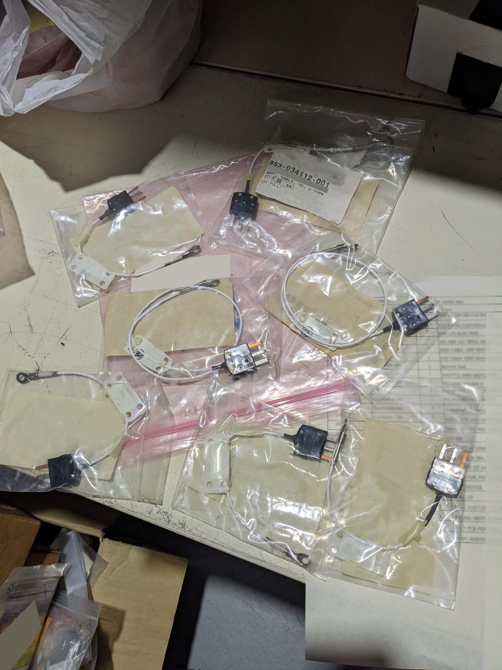 图为 已使用的 LAM RESEARCH Lot of spare parts for TCP 9400 / 9600 待售