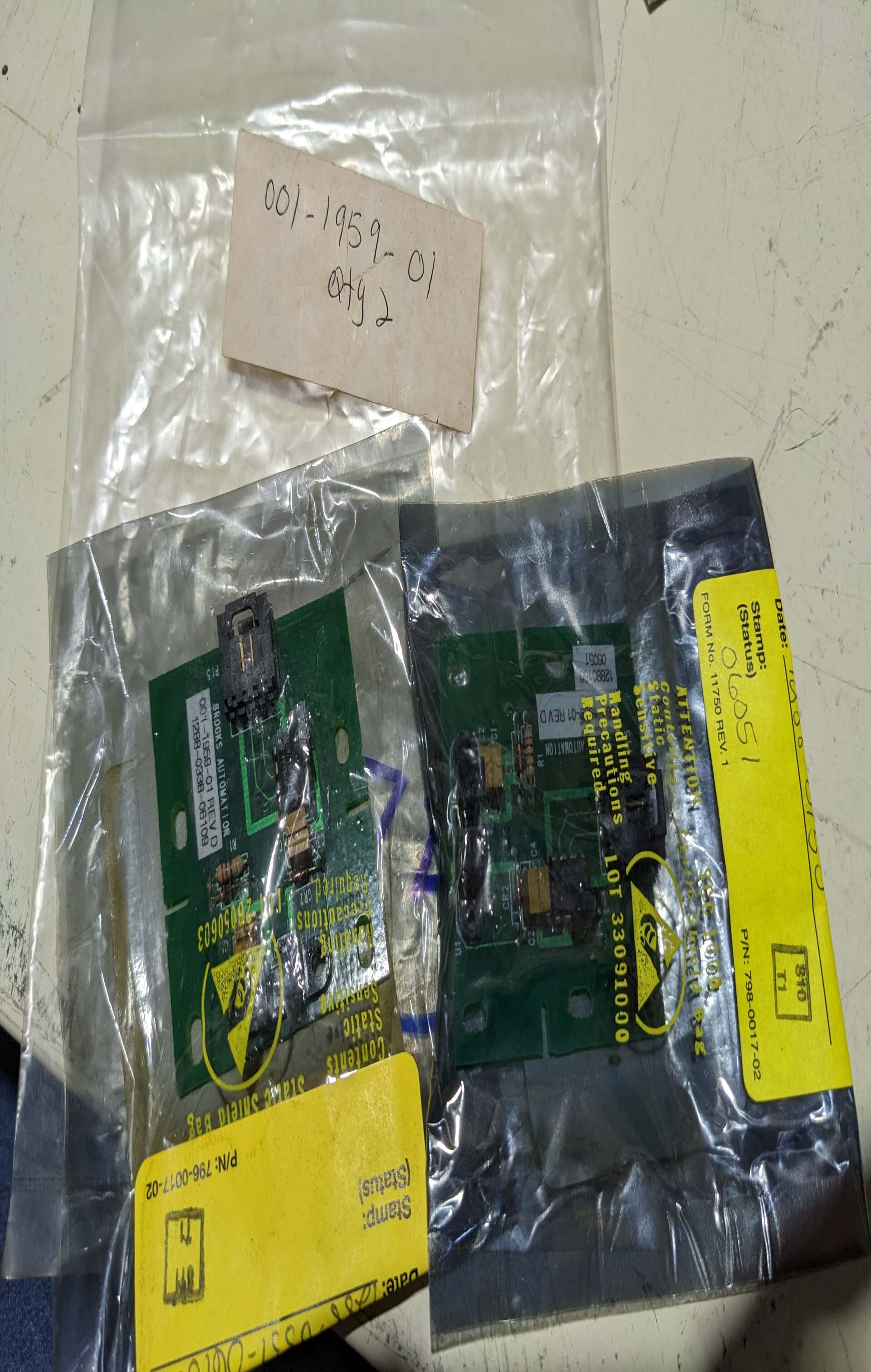 图为 已使用的 LAM RESEARCH Lot of spare parts for TCP 9400 / 9600 待售