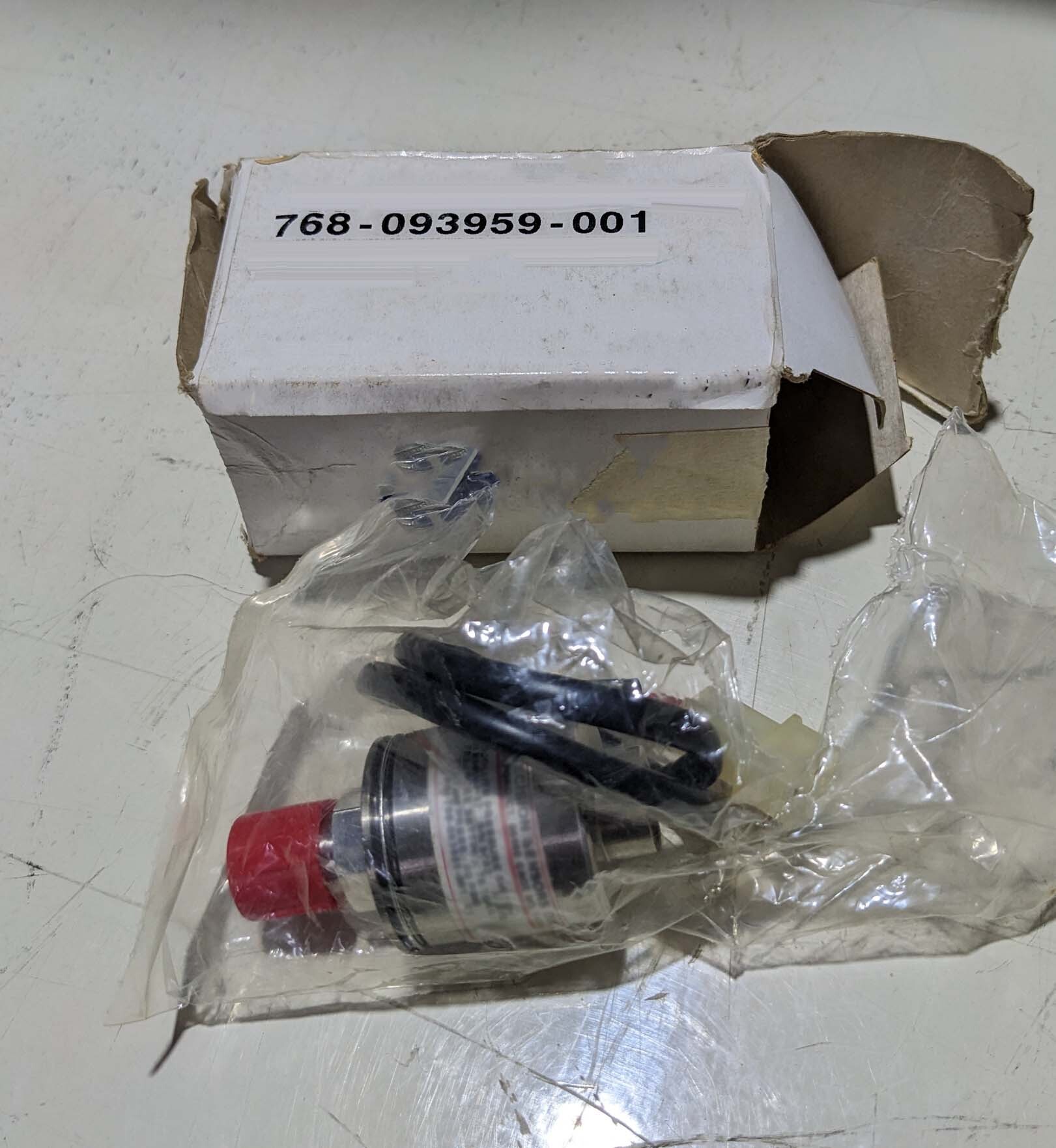 图为 已使用的 LAM RESEARCH Lot of spare parts for TCP 9400 / 9600 待售