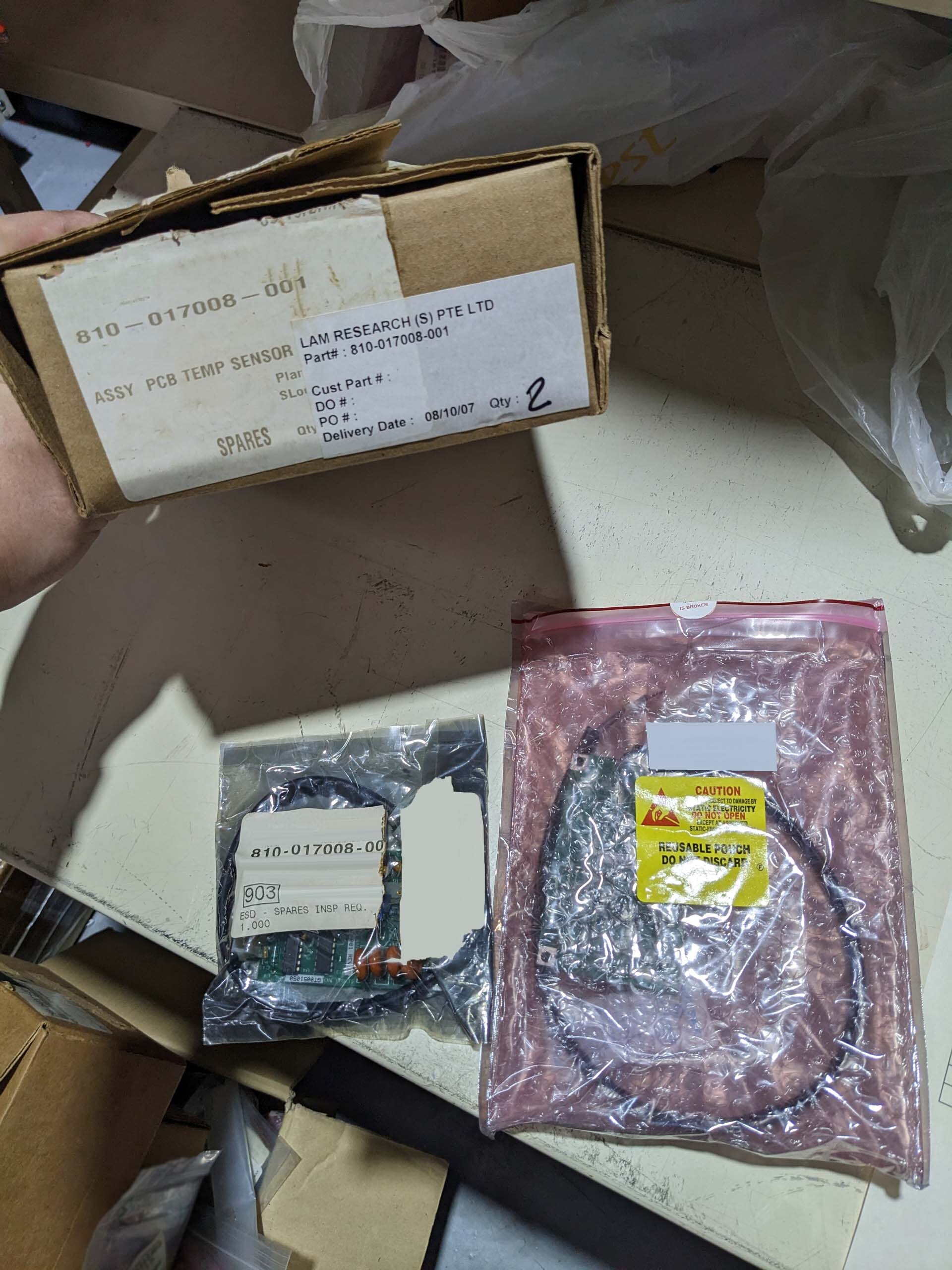 图为 已使用的 LAM RESEARCH Lot of spare parts for TCP 9400 / 9600 待售