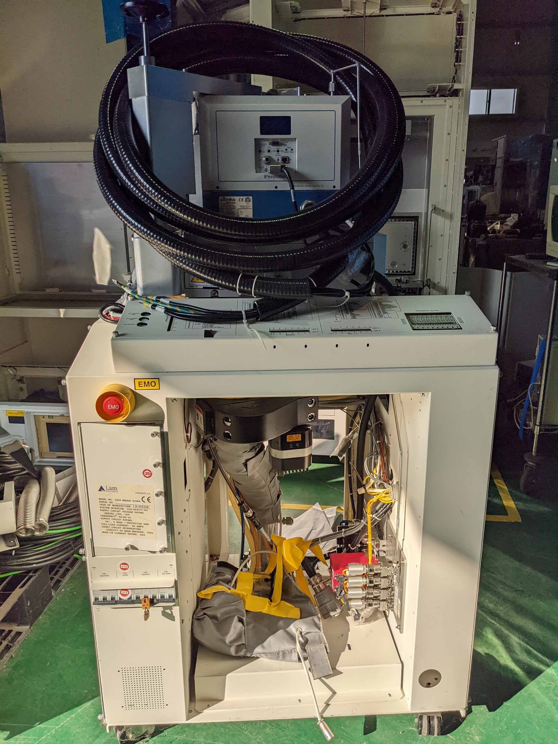 Photo Used LAM RESEARCH Microwave strip chamber for 2300 For Sale