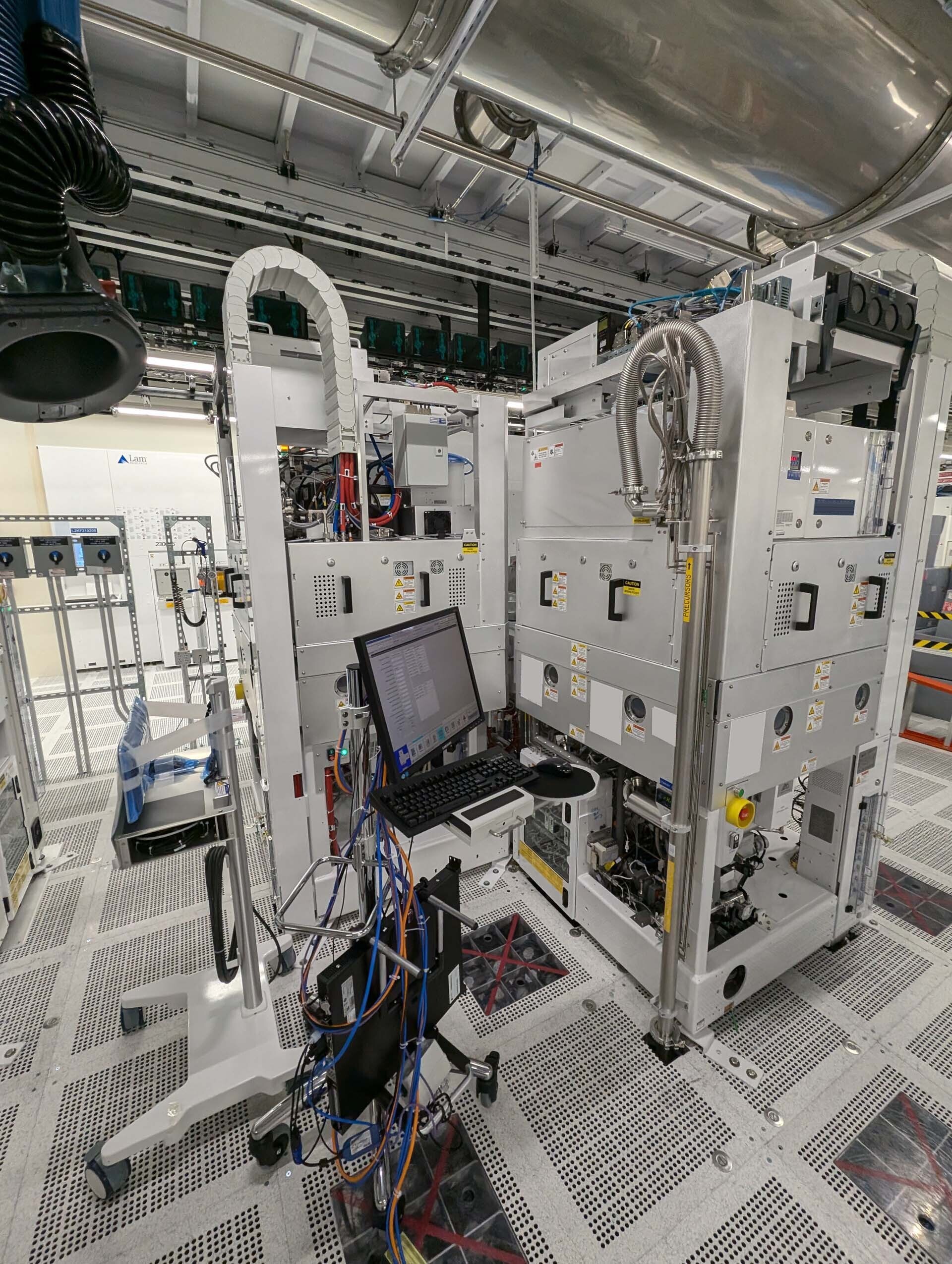 フォト（写真） 使用される LAM RESEARCH Striker 販売のために