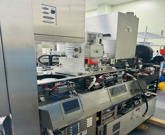 Photo Used LAM RESEARCH TCP 9600 SE For Sale