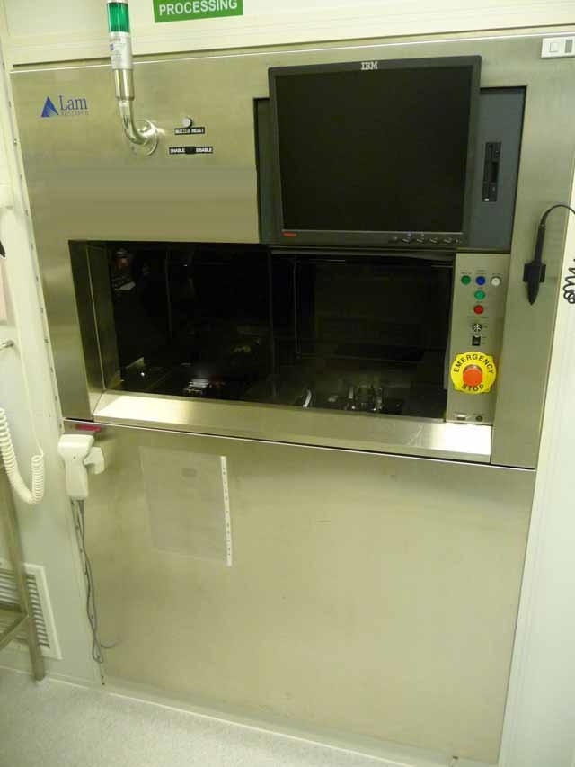 Photo Used LAM RESEARCH Rainbow 4520i For Sale