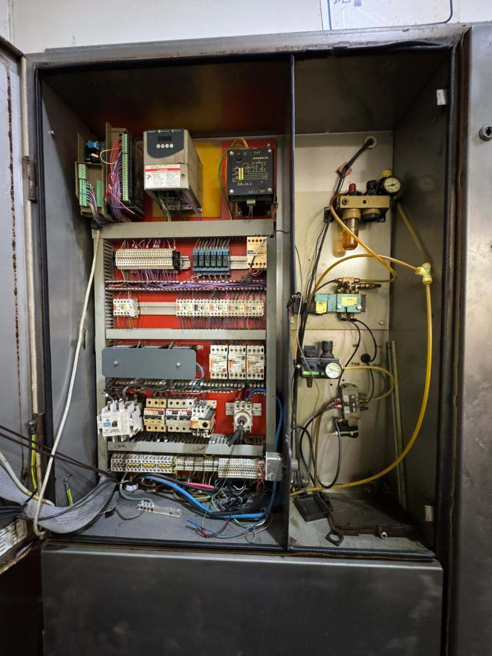 Foto Verwendet LANTRONICS 207 Zum Verkauf