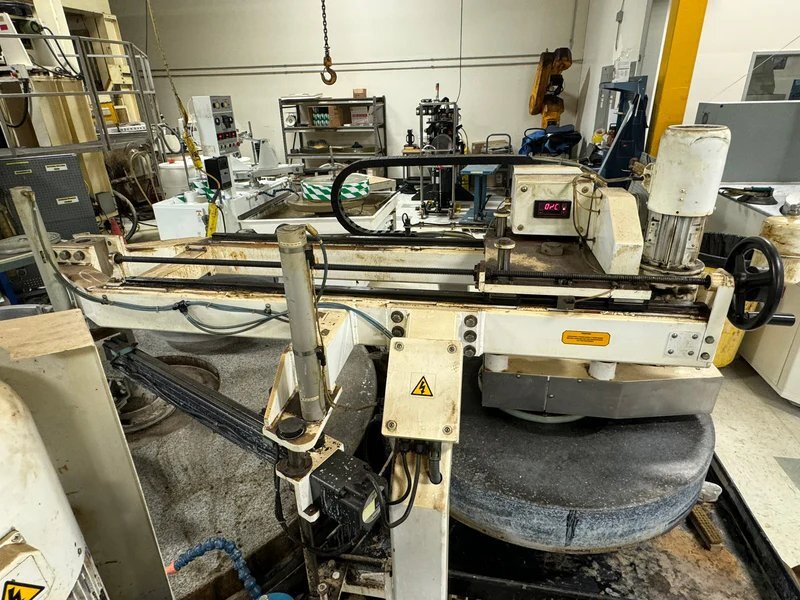 Photo Used LAPMASTER 72 CP For Sale