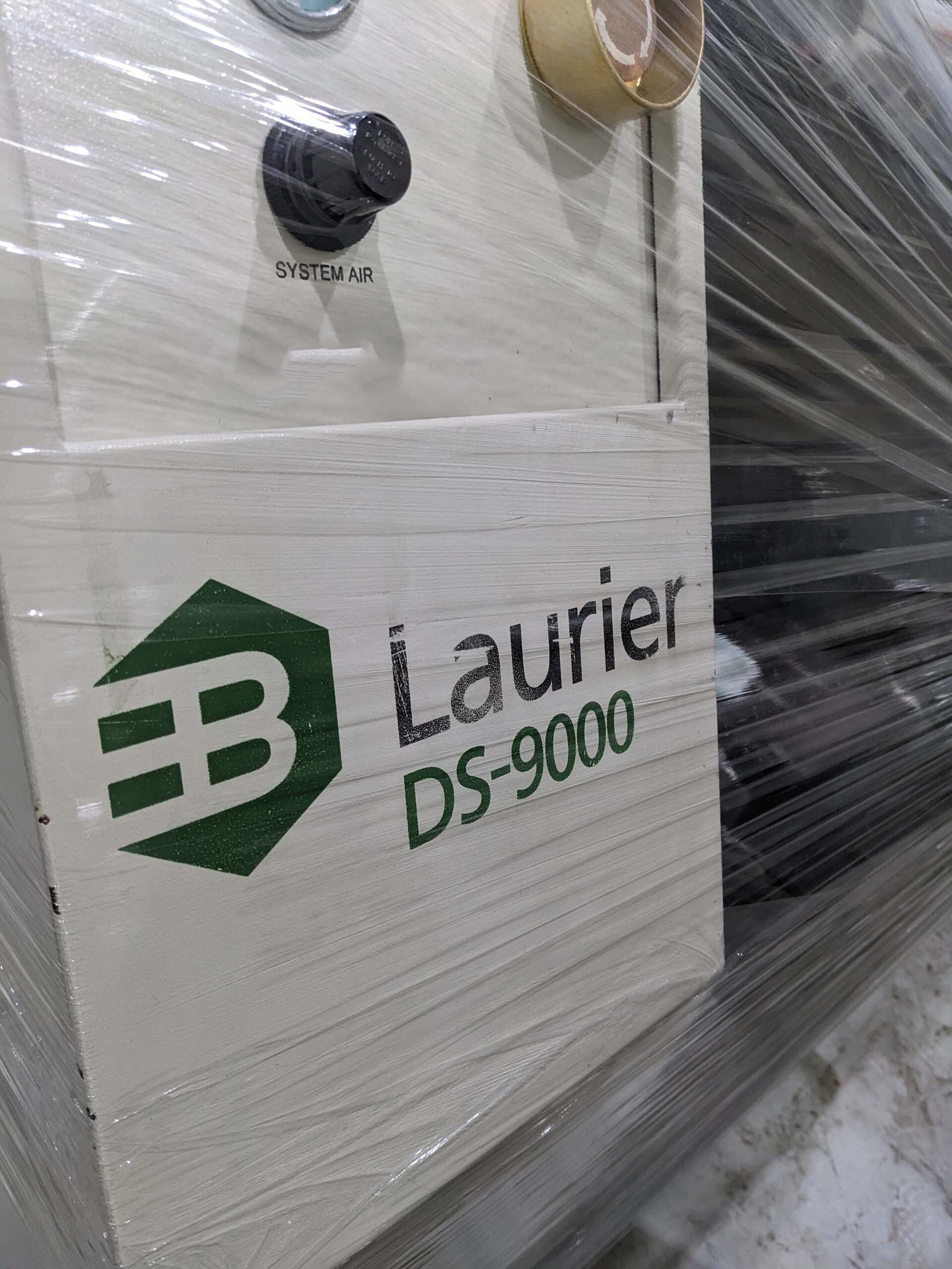 Foto Verwendet LAURIER DS 9000 Zum Verkauf