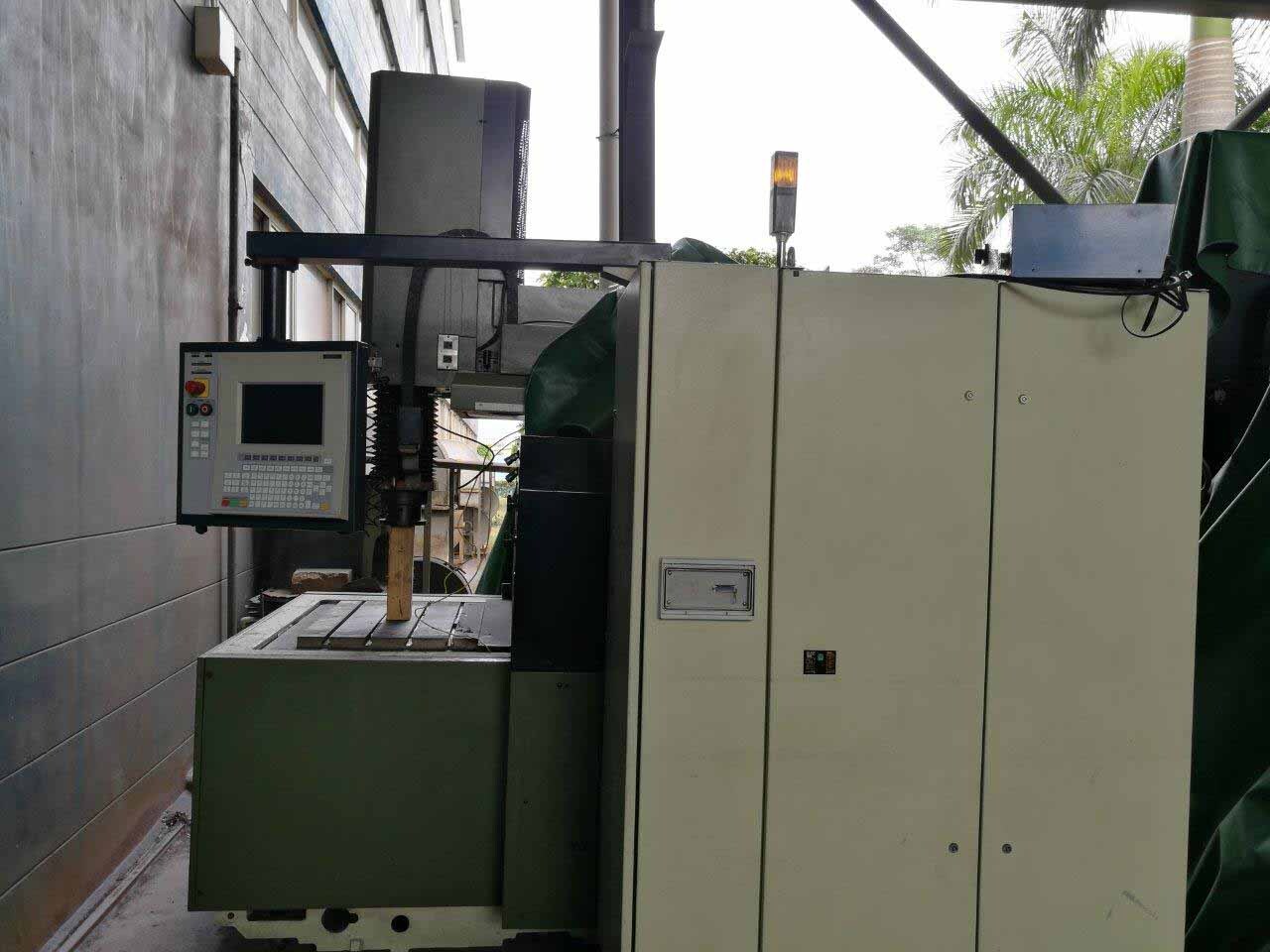 Photo Used LEBLOND-MAKINO EDNC65 For Sale