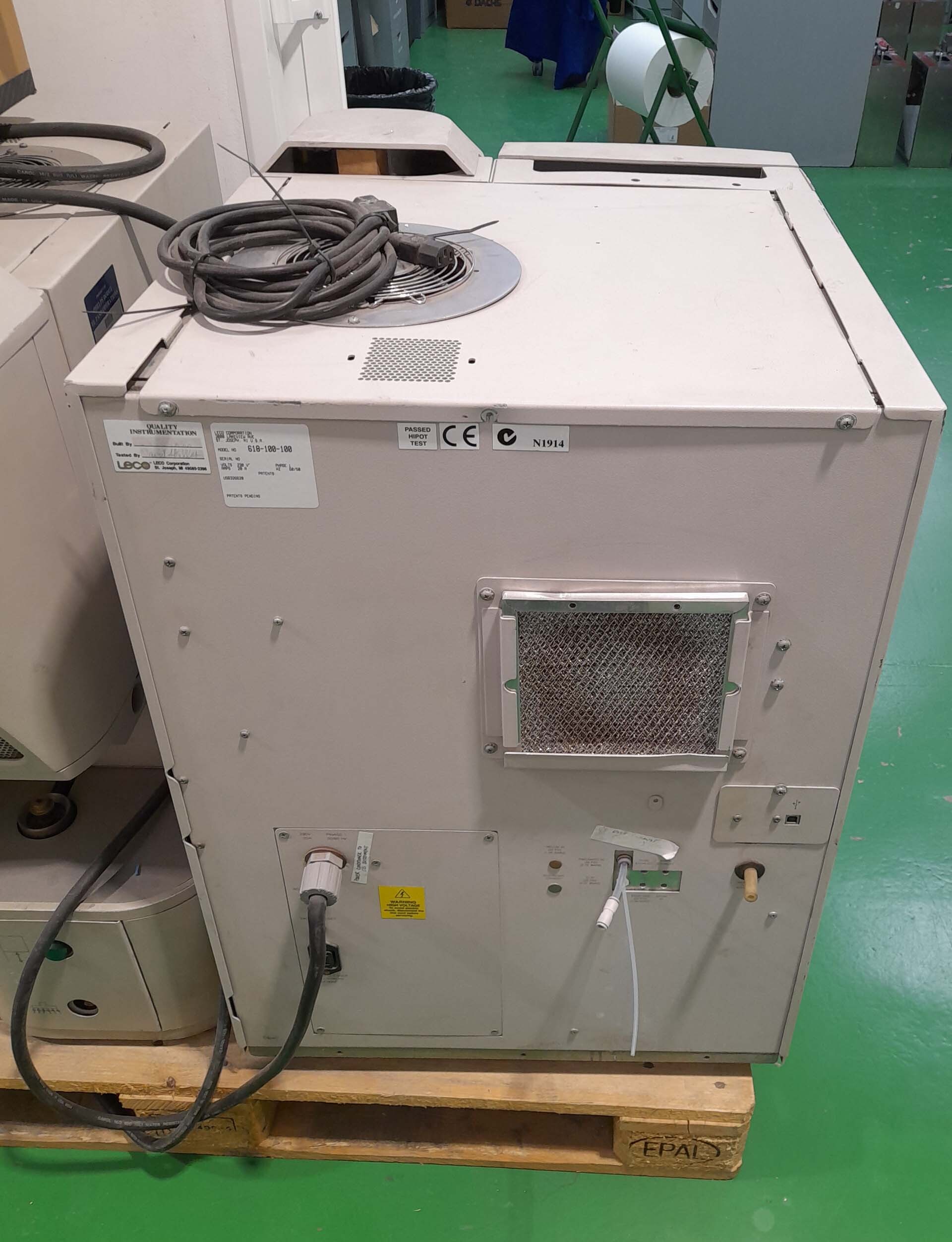 Photo Used LECO CS-600 For Sale