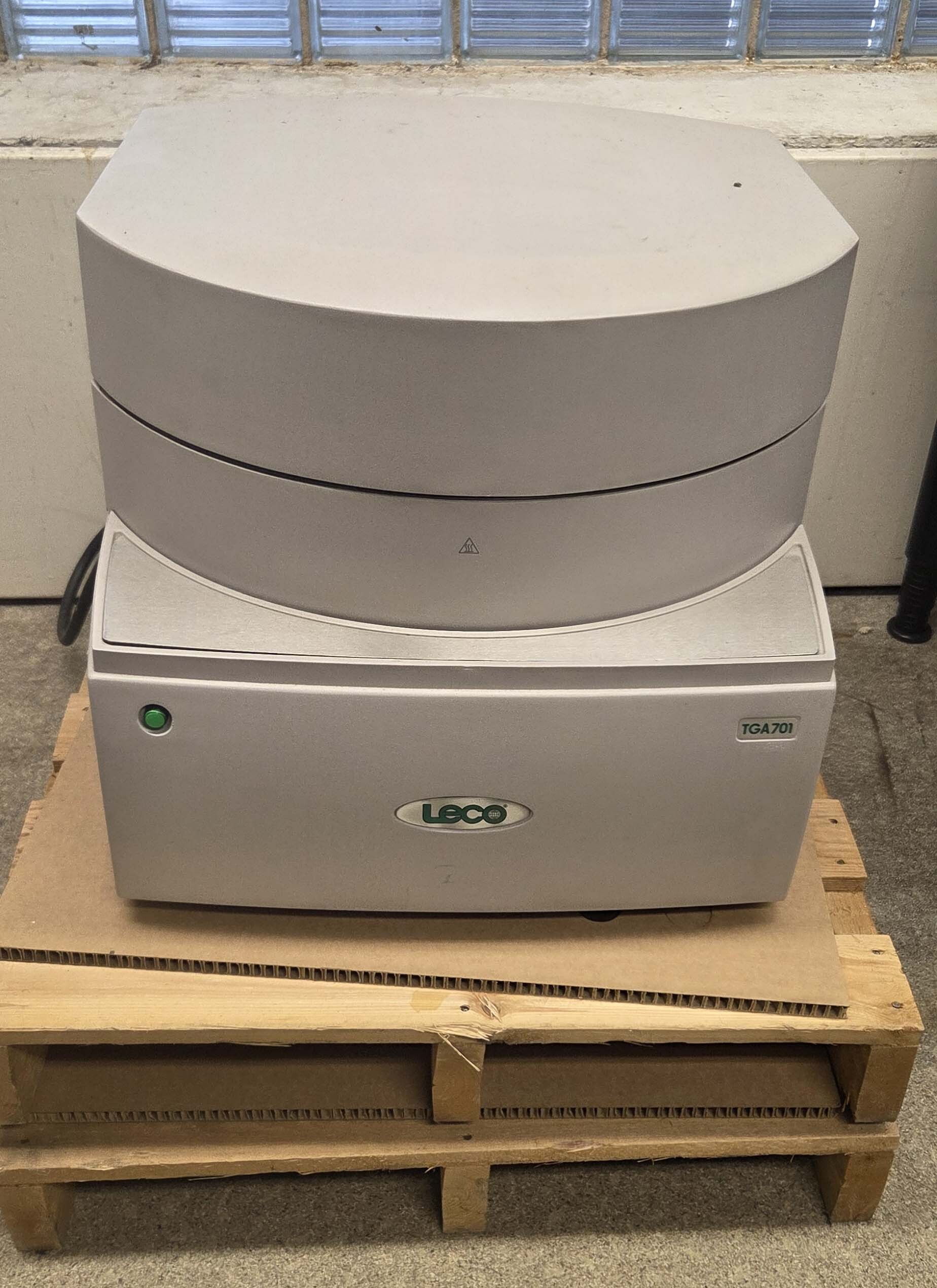 圖為 已使用的 LECO TGA 701 待售