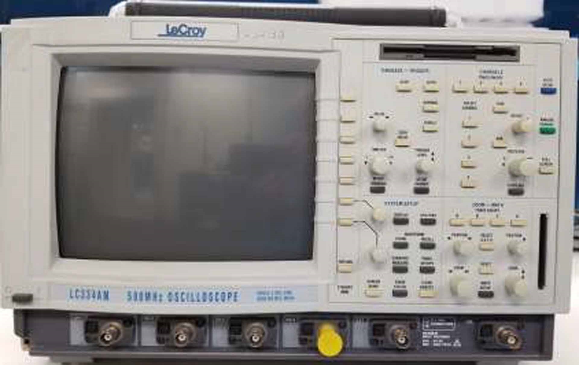 Photo Used LECROY LC334AM For Sale