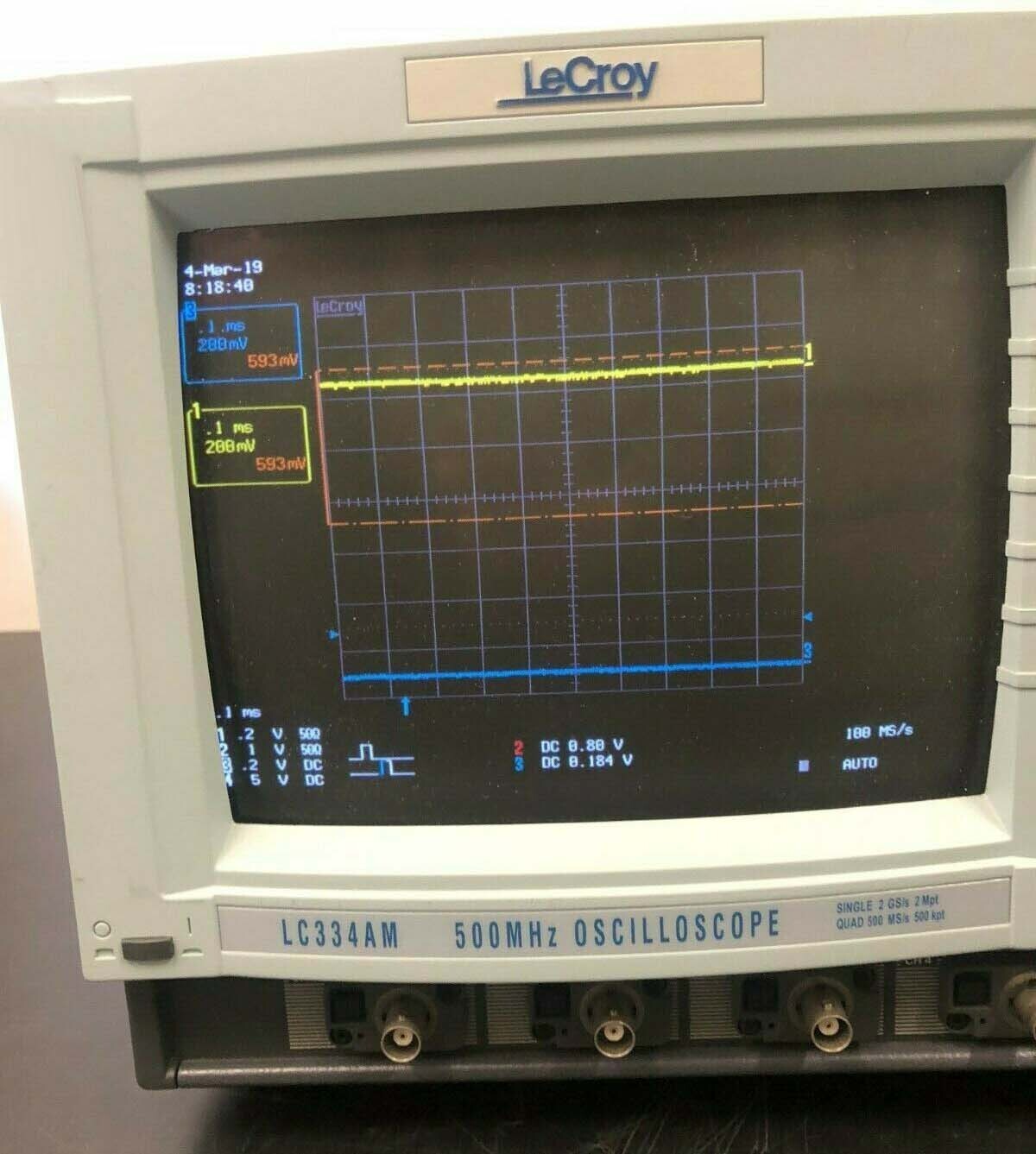 Photo Used LECROY LC334AM For Sale