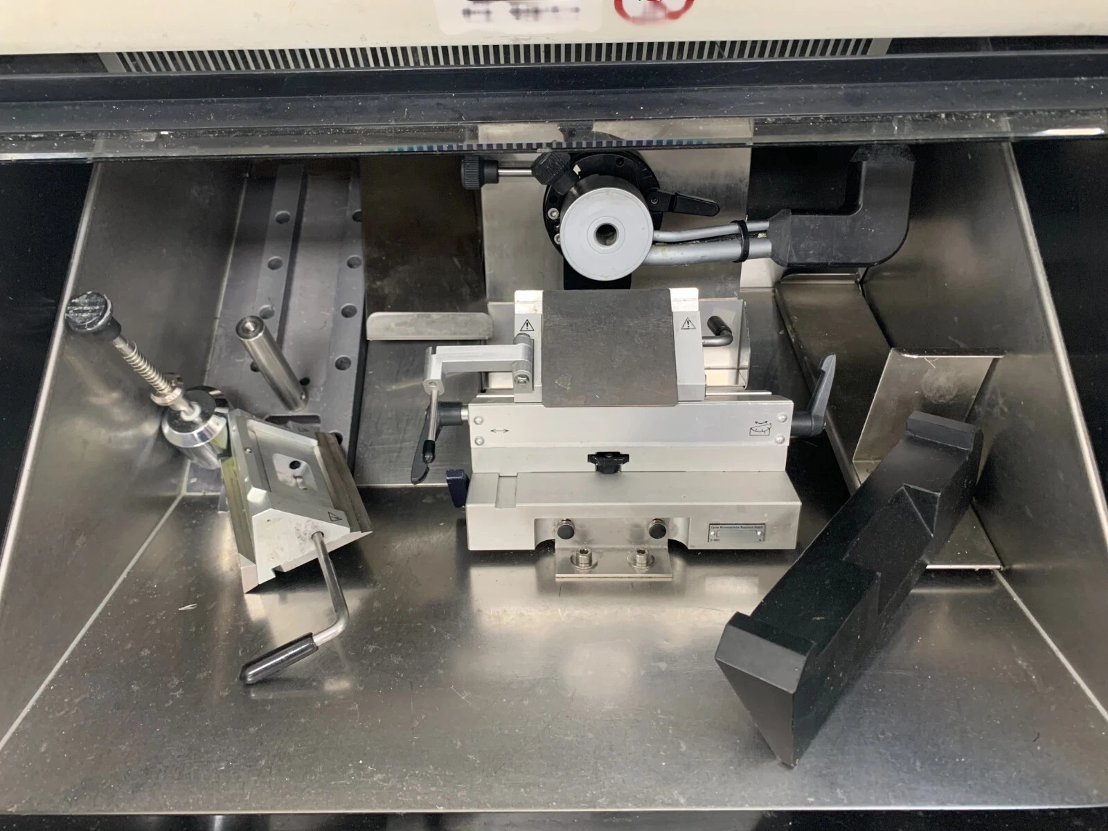 圖為 已使用的 LEICA REICHERT CM3050S 待售