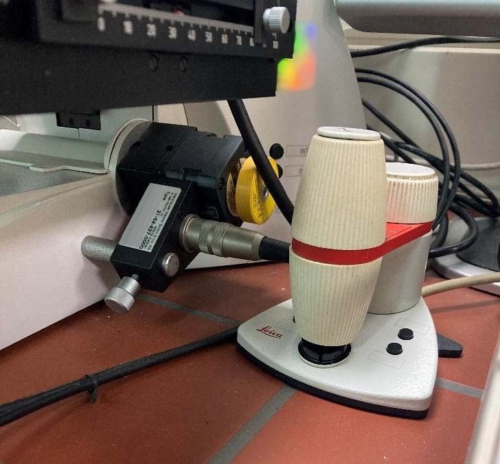 Photo Used LEICA DM 4000 For Sale