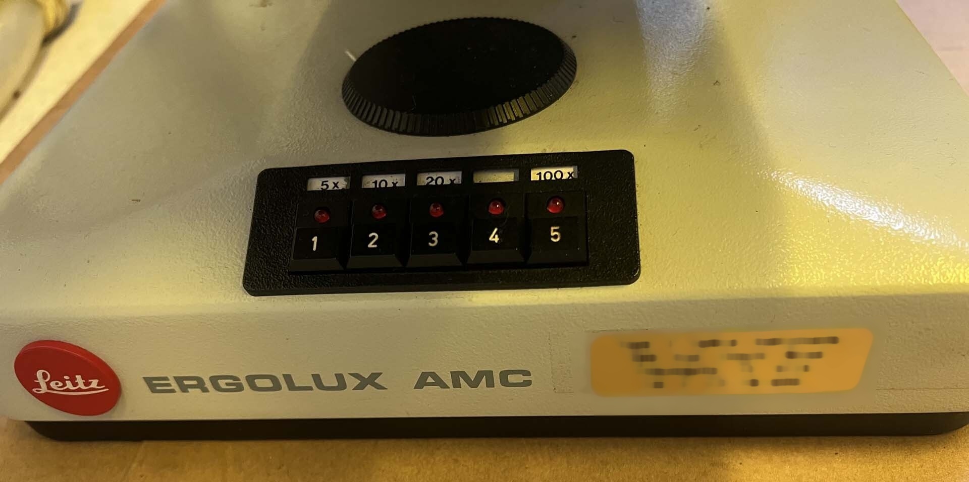 Photo Utilisé LEITZ / LEICA Ergolux AMC À vendre