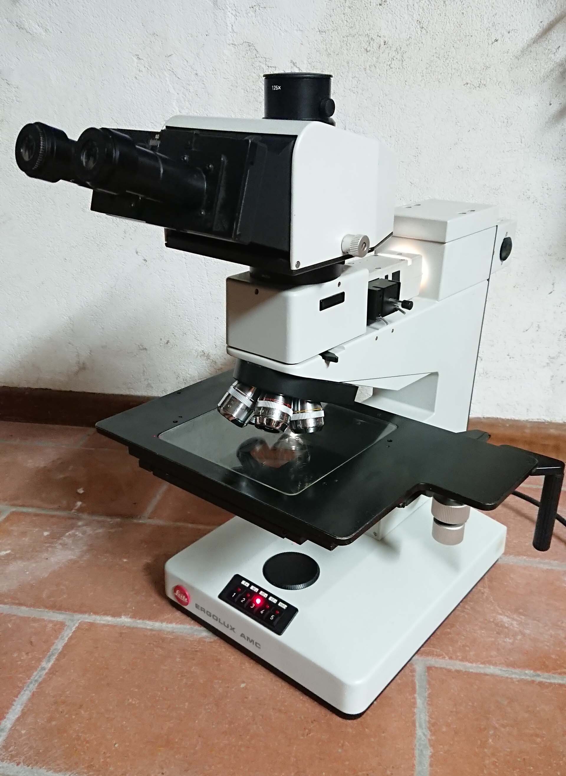 사진 사용됨 LEITZ Ergolux AMC 판매용