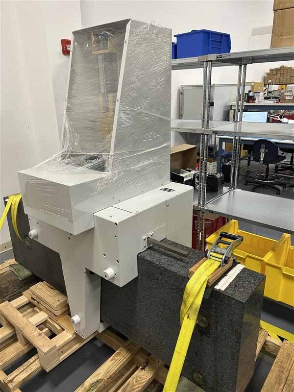 Photo Used LEITZ PMM 12106 For Sale